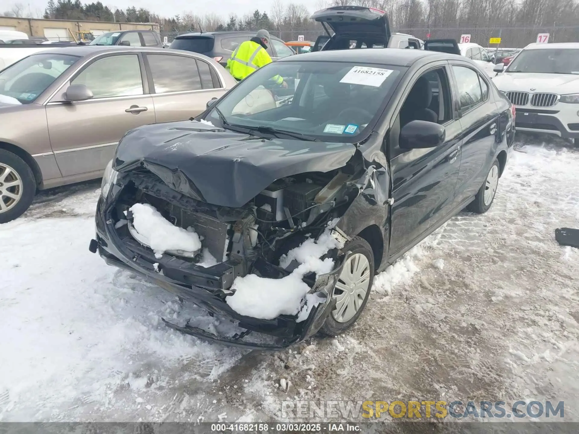 2 fotografías del automóvil dañado ML32F3FJ6KHF11957 MITSUBISHI MIRAGE G4 2019