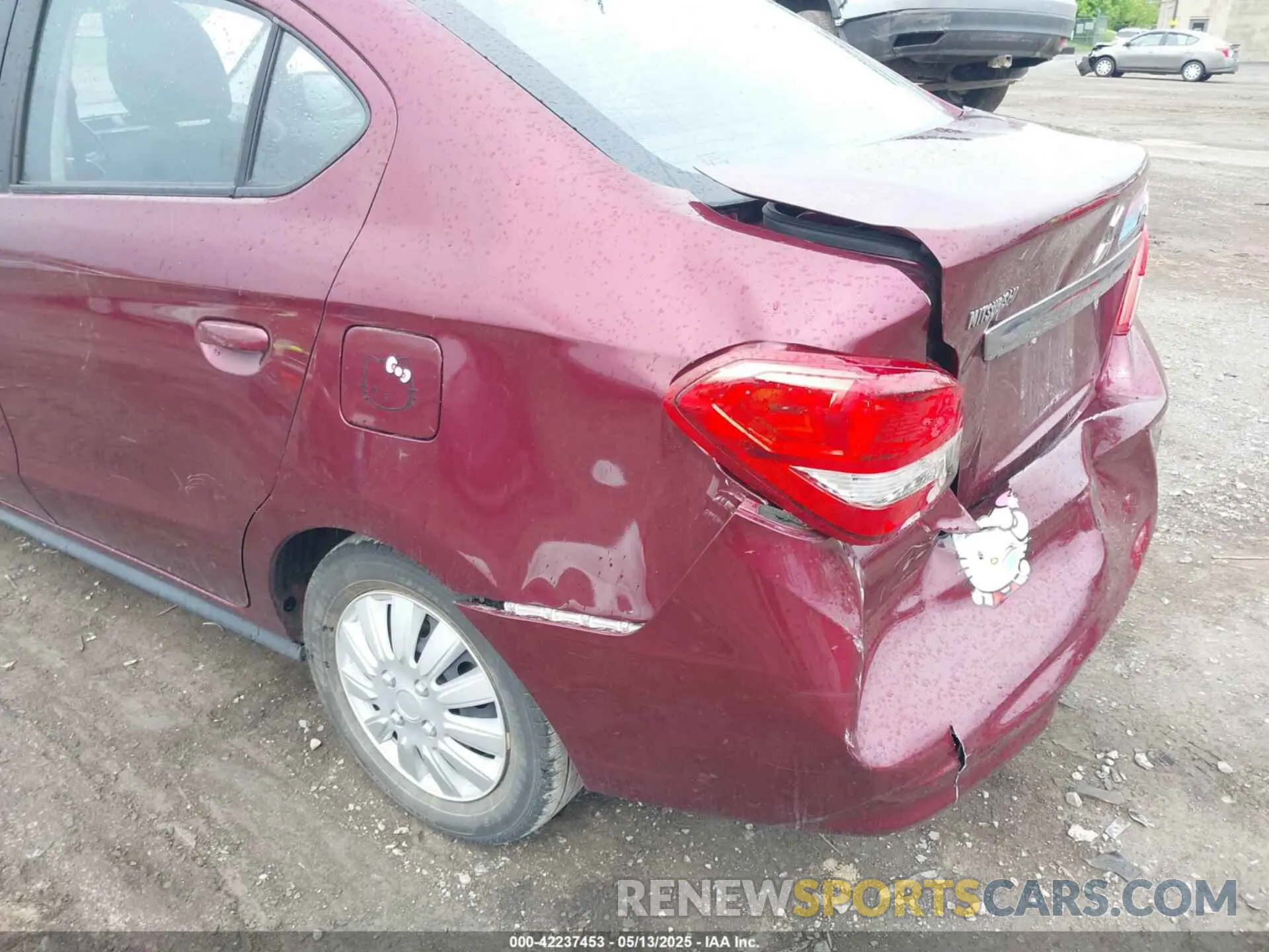 17 fotografías del automóvil dañado ML32F3FJ7KHF00241 MITSUBISHI MIRAGE G4 2019