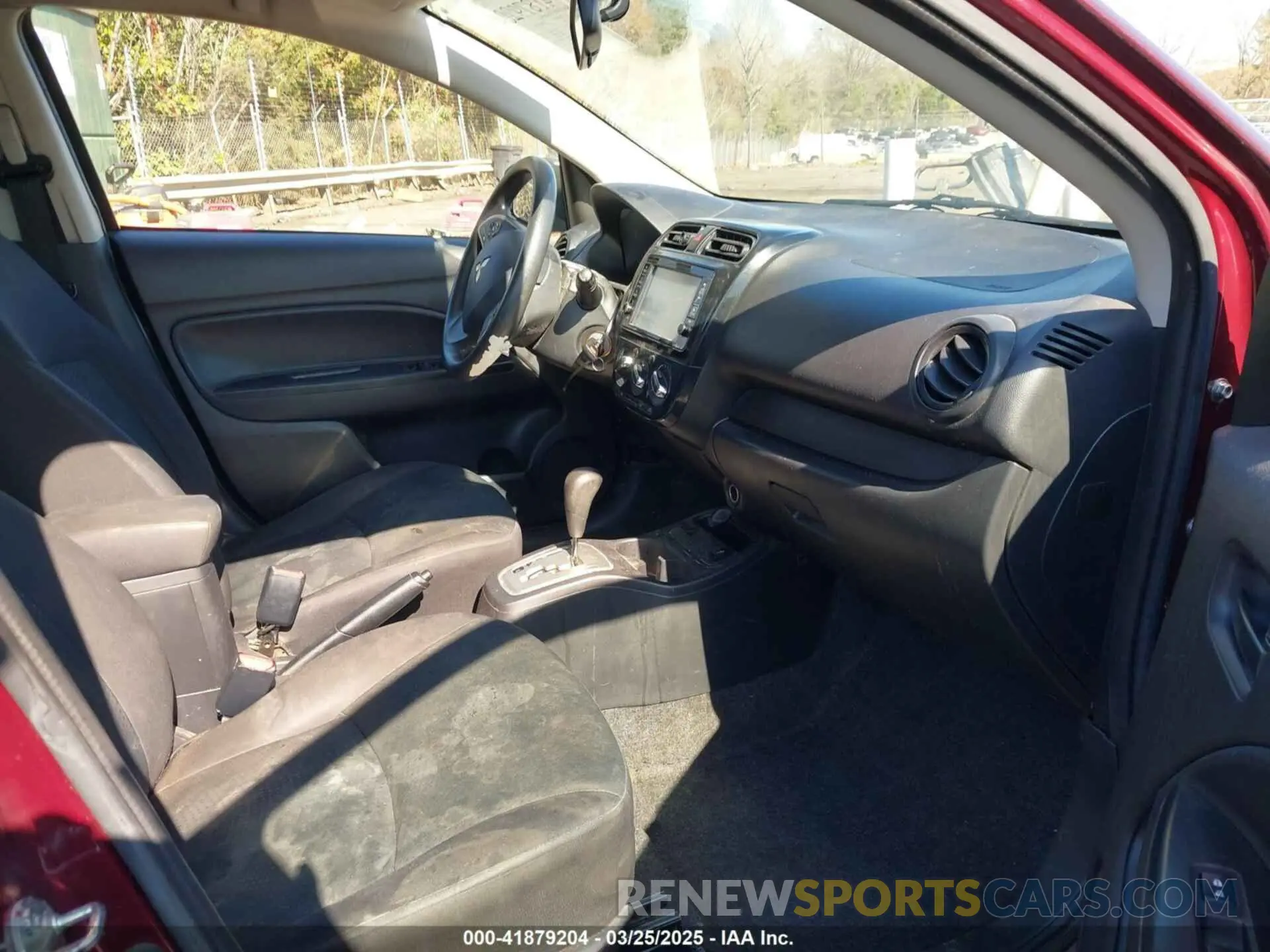 5 fotografías del automóvil dañado ML32F3FJ8KHF18828 MITSUBISHI MIRAGE G4 2019