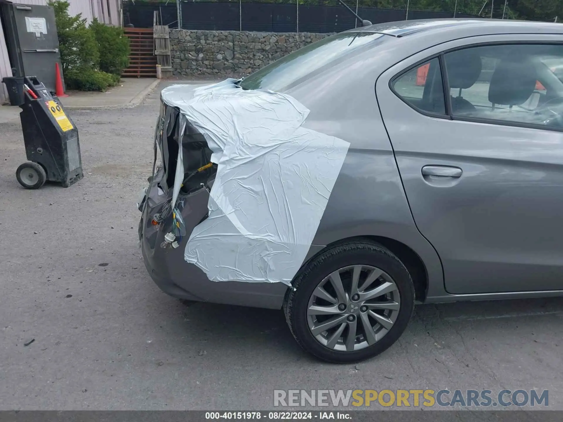 12 fotografías del automóvil dañado ML32F3FJ9KHF12388 MITSUBISHI MIRAGE G4 2019