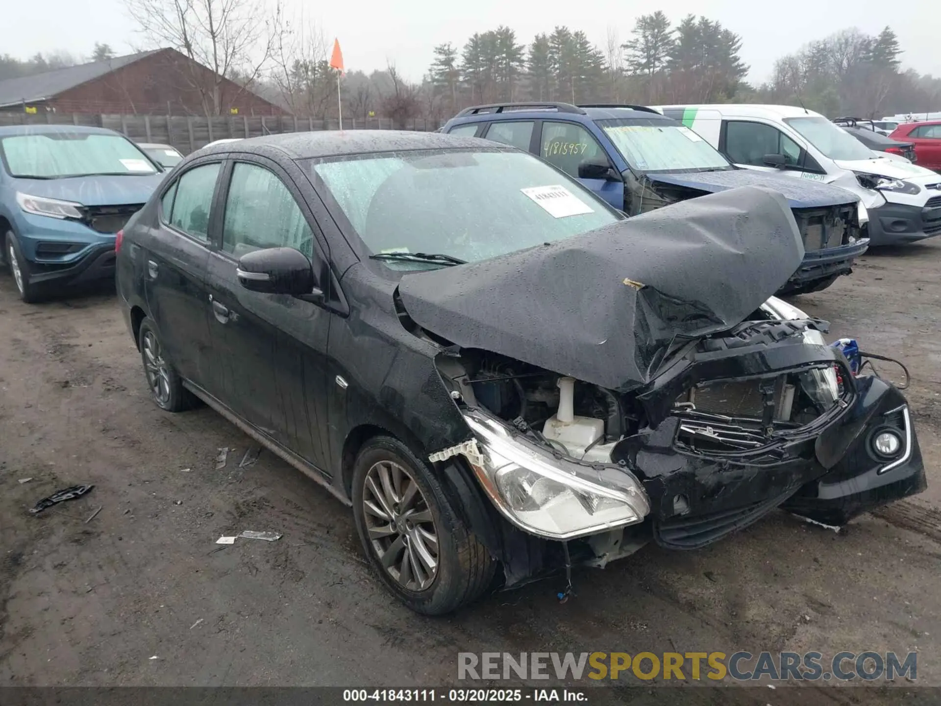 13 fotografías del automóvil dañado ML32F4FJ3KHF04552 MITSUBISHI MIRAGE G4 2019
