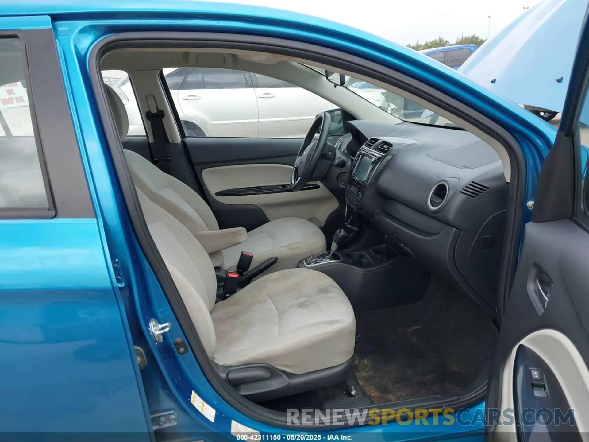 5 fotografías del automóvil dañado ML32F4FJ3KHF12974 MITSUBISHI MIRAGE G4 2019