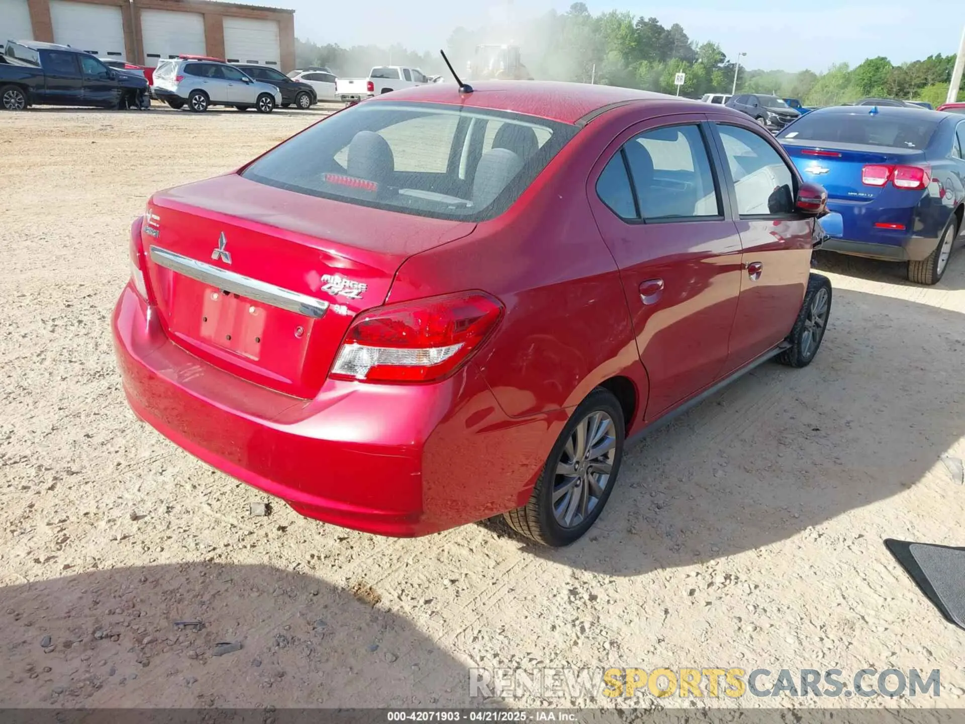 4 fotografías del automóvil dañado ML32F4FJ6KHF04626 MITSUBISHI MIRAGE G4 2019