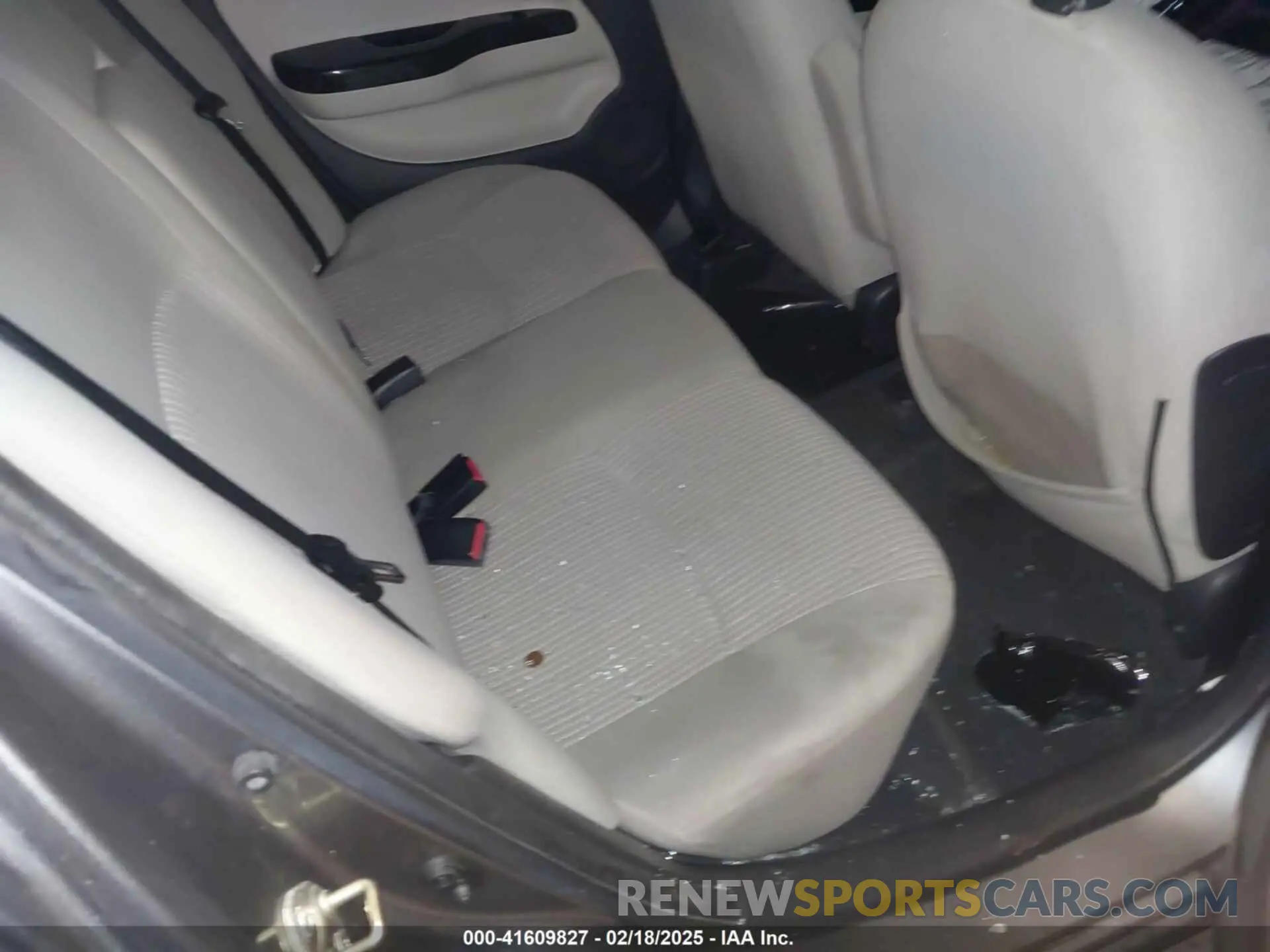 8 fotografías del automóvil dañado ML32F4FJ9KHF05916 MITSUBISHI MIRAGE G4 2019