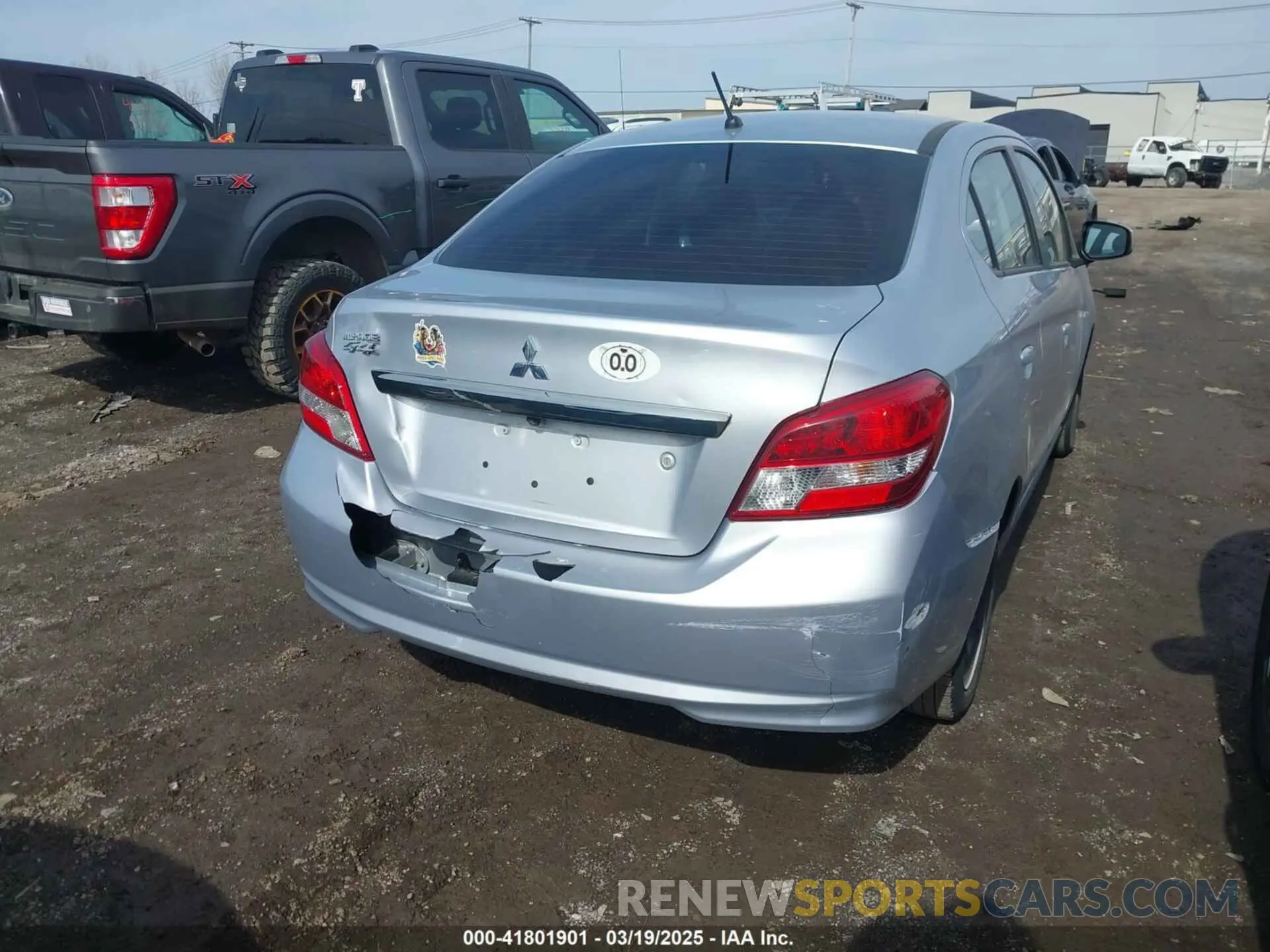 6 fotografías del automóvil dañado ML32F3FJ4LHF07990 MITSUBISHI MIRAGE G4 2020
