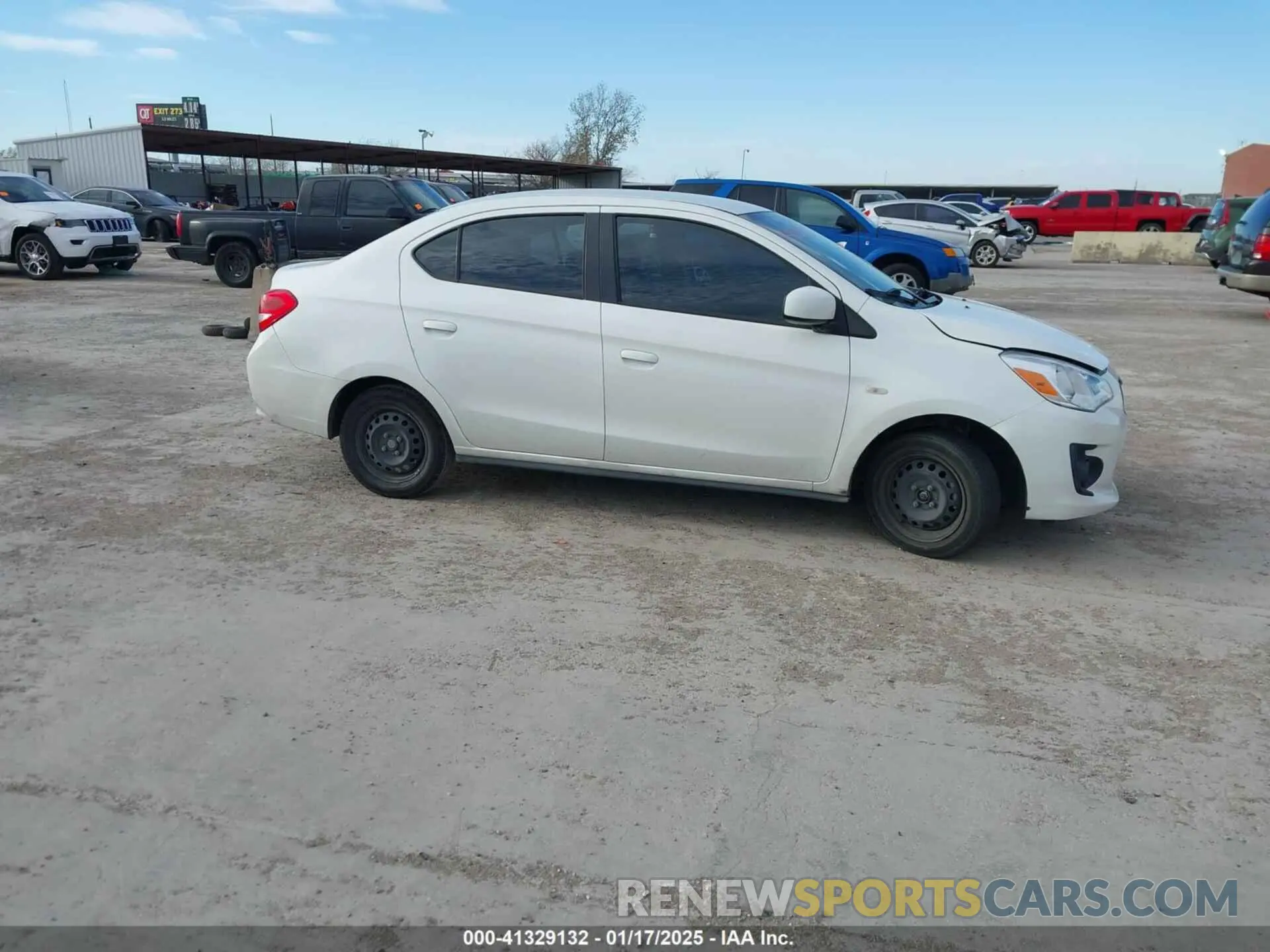 12 fotografías del automóvil dañado ML32F3FJ5LHF00885 MITSUBISHI MIRAGE G4 2020