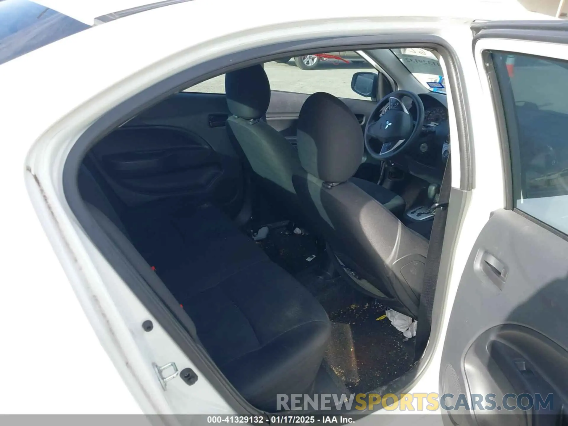 8 fotografías del automóvil dañado ML32F3FJ5LHF00885 MITSUBISHI MIRAGE G4 2020