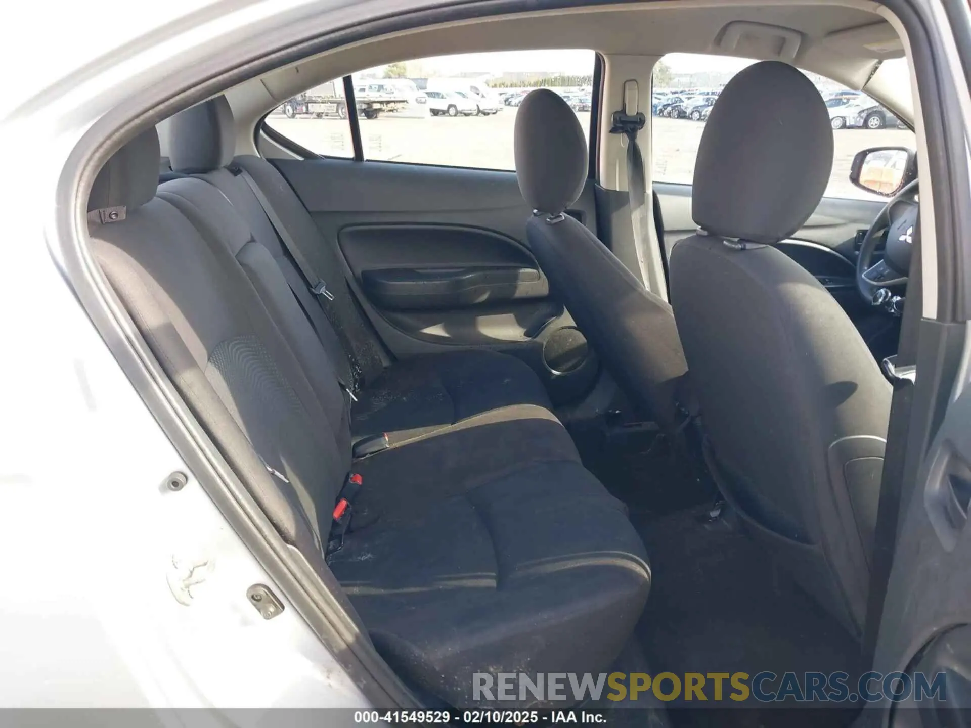 8 fotografías del automóvil dañado ML32F3FJ5LHF03267 MITSUBISHI MIRAGE G4 2020