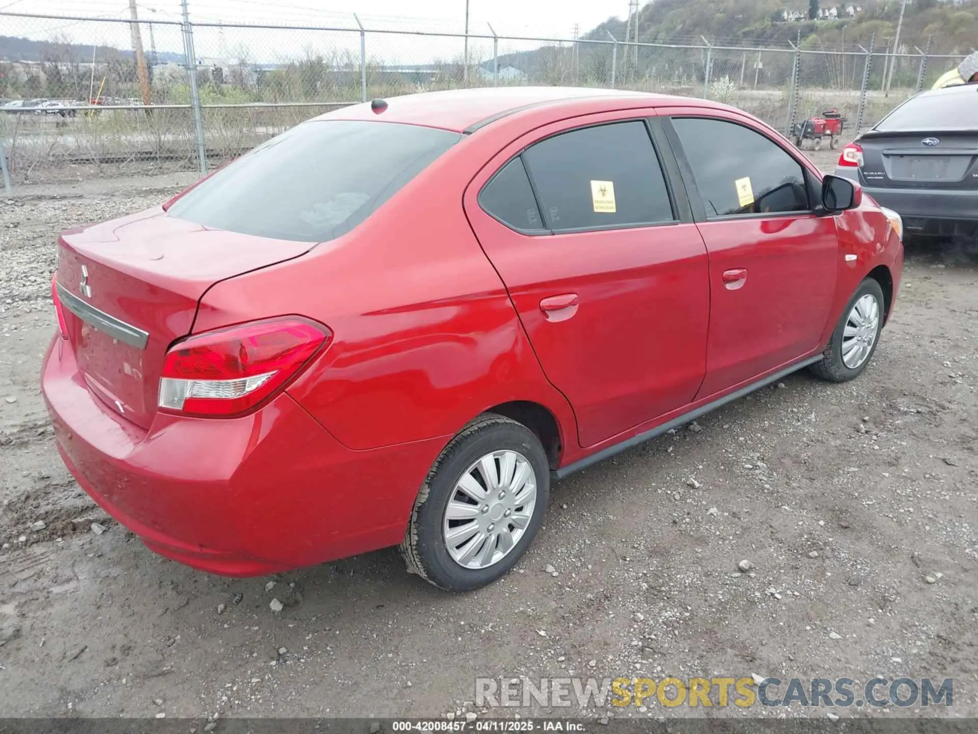 4 fotografías del automóvil dañado ML32F3FJ5LHF12180 MITSUBISHI MIRAGE G4 2020