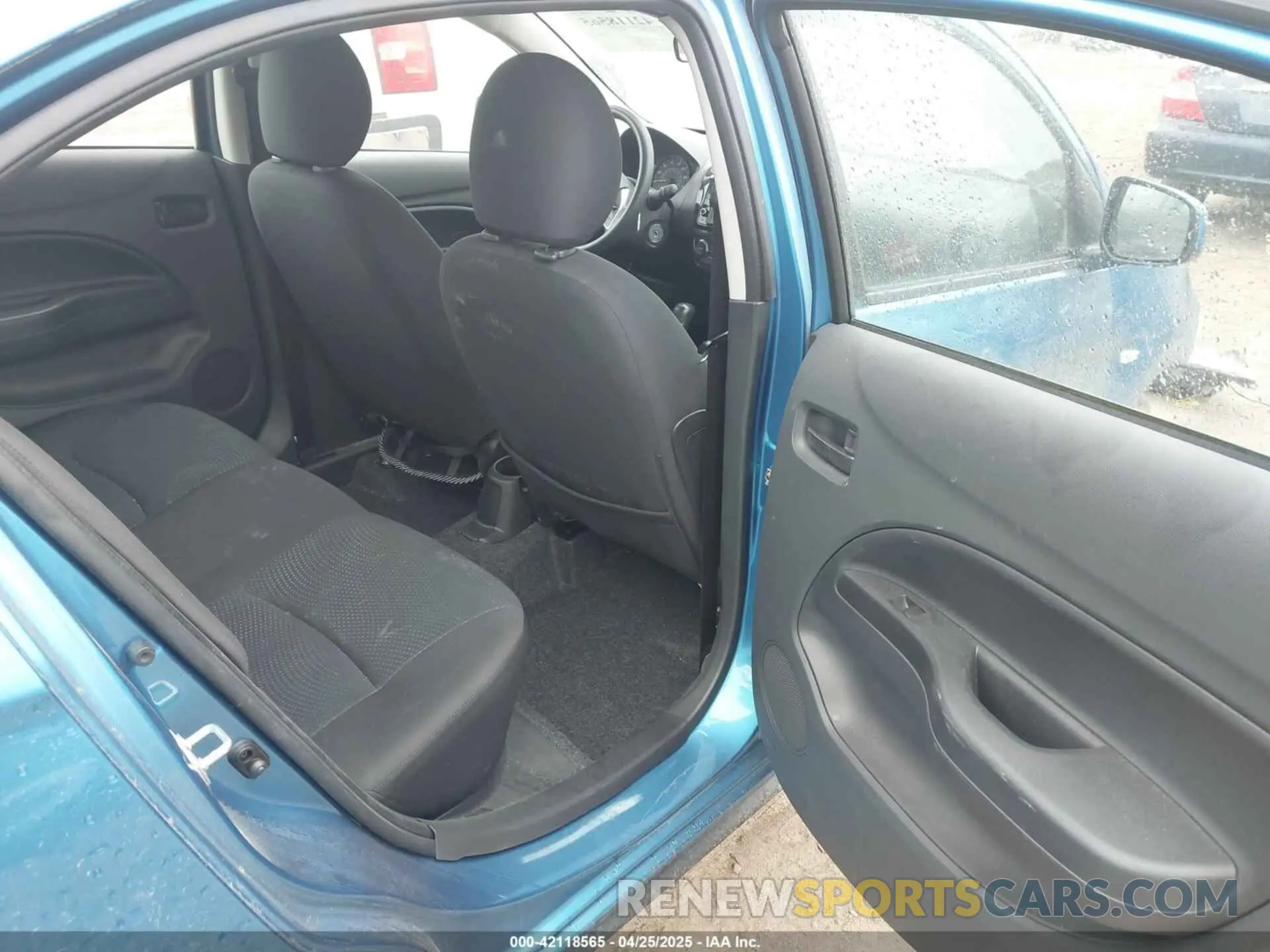 8 fotografías del automóvil dañado ML32F3FJ6LHF02533 MITSUBISHI MIRAGE G4 2020