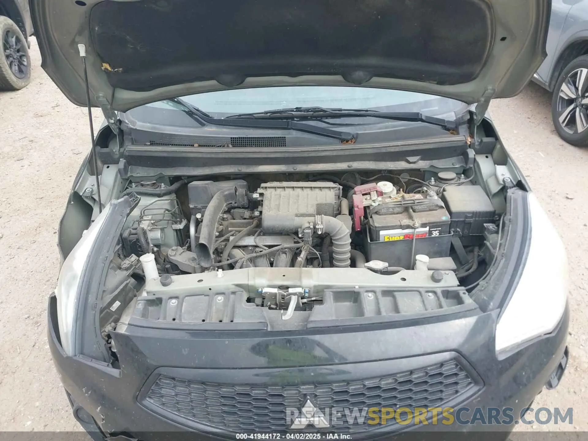 10 fotografías del automóvil dañado ML32F3FJXLHF10988 MITSUBISHI MIRAGE G4 2020