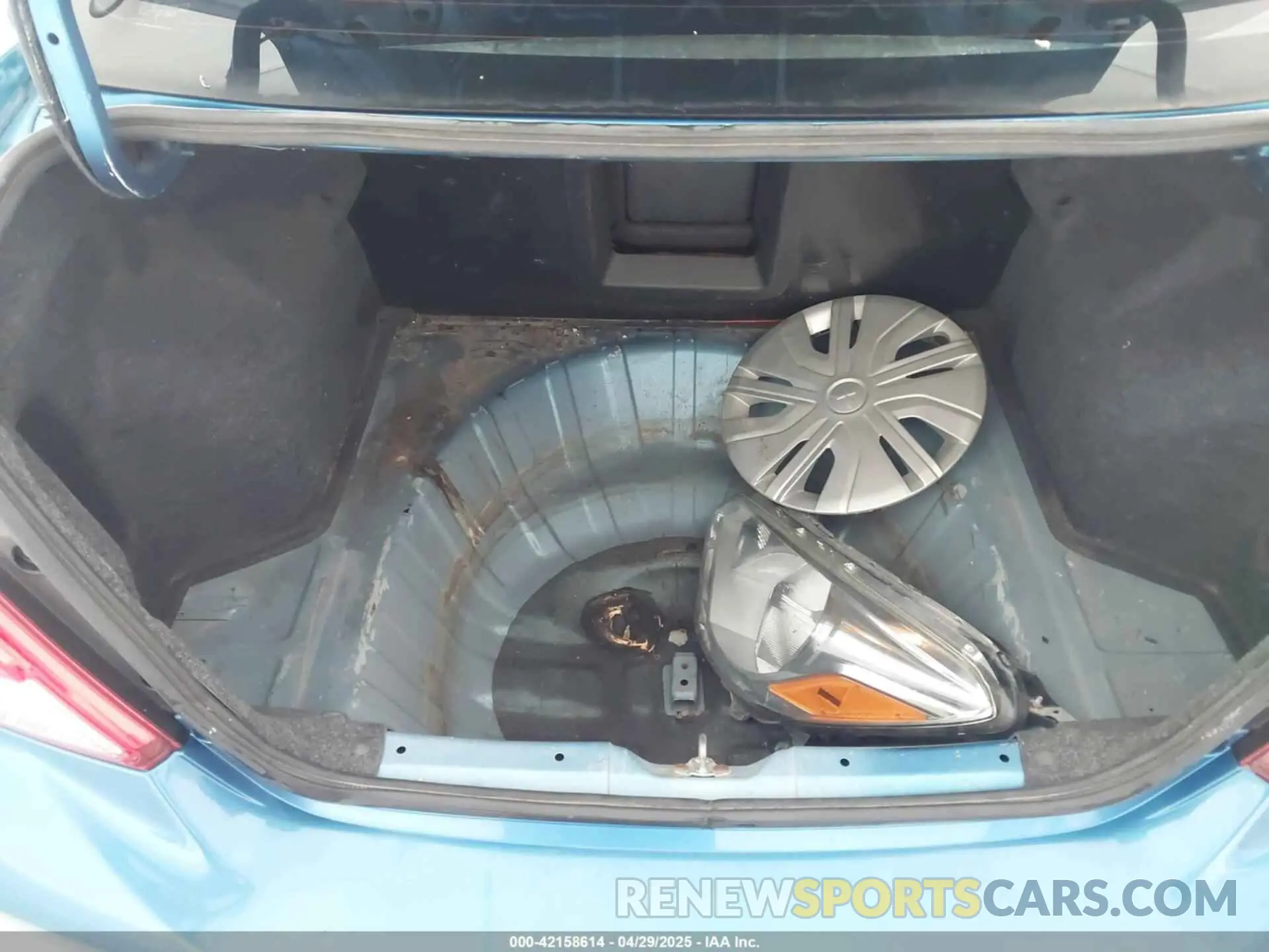 12 fotografías del automóvil dañado ML32F3FJXLHF11347 MITSUBISHI MIRAGE G4 2020