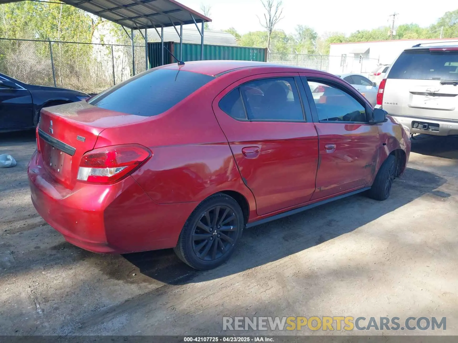 4 fotografías del automóvil dañado ML32F4FJ2LHF00557 MITSUBISHI MIRAGE G4 2020