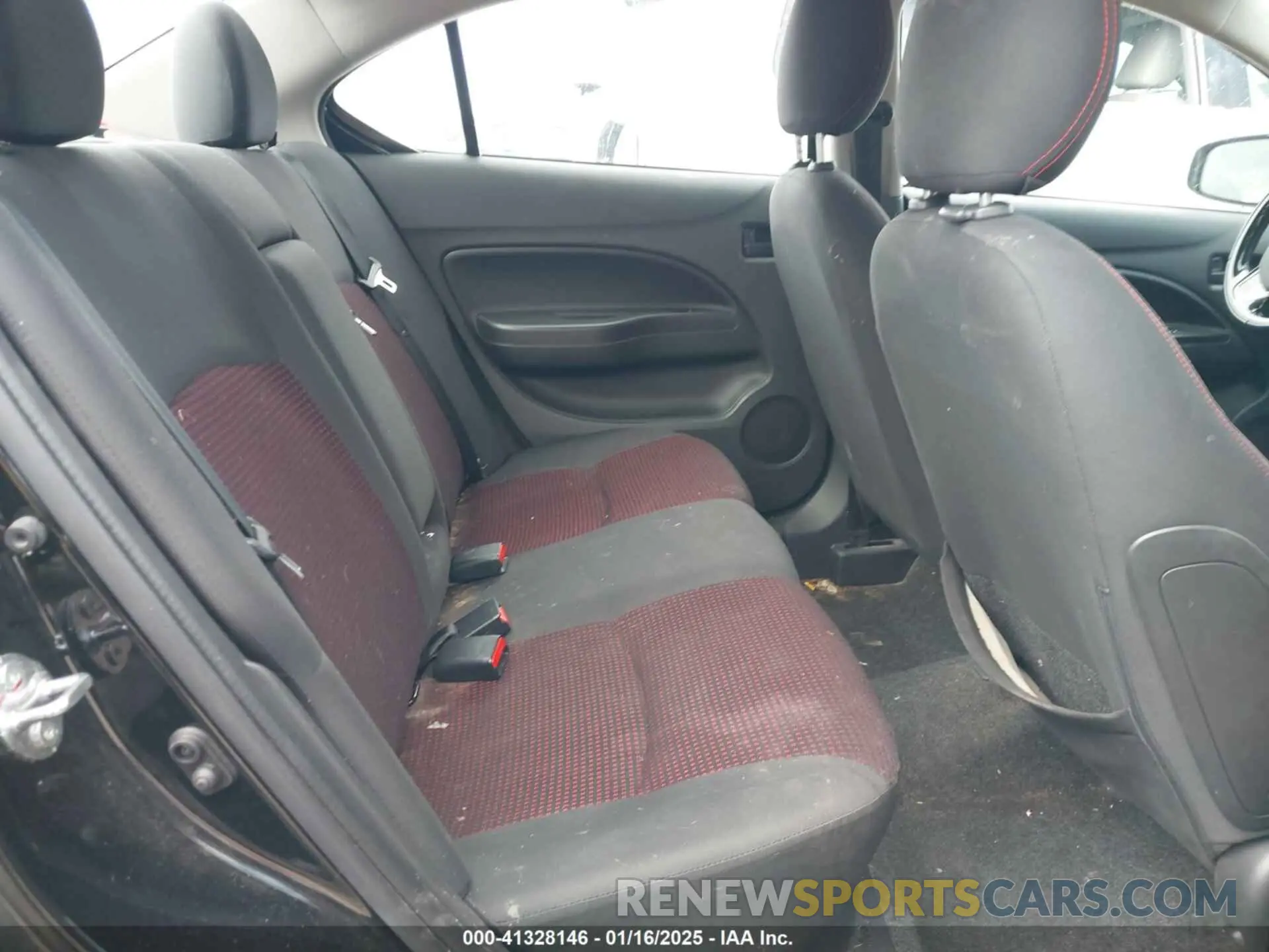 8 fotografías del automóvil dañado ML32F4FJXLHF01567 MITSUBISHI MIRAGE G4 2020