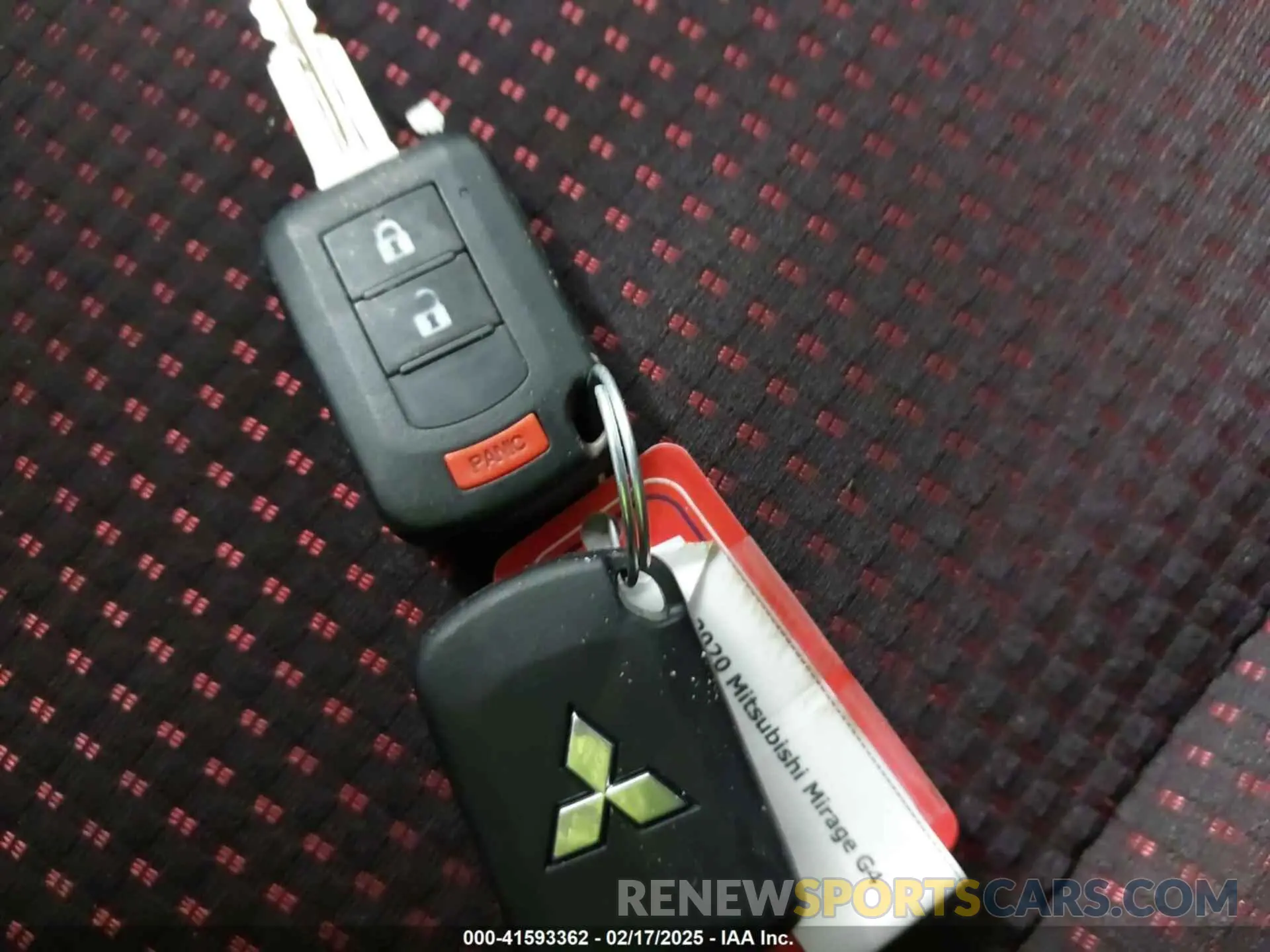 11 fotografías del automóvil dañado ML32F4FJXLHF08454 MITSUBISHI MIRAGE G4 2020