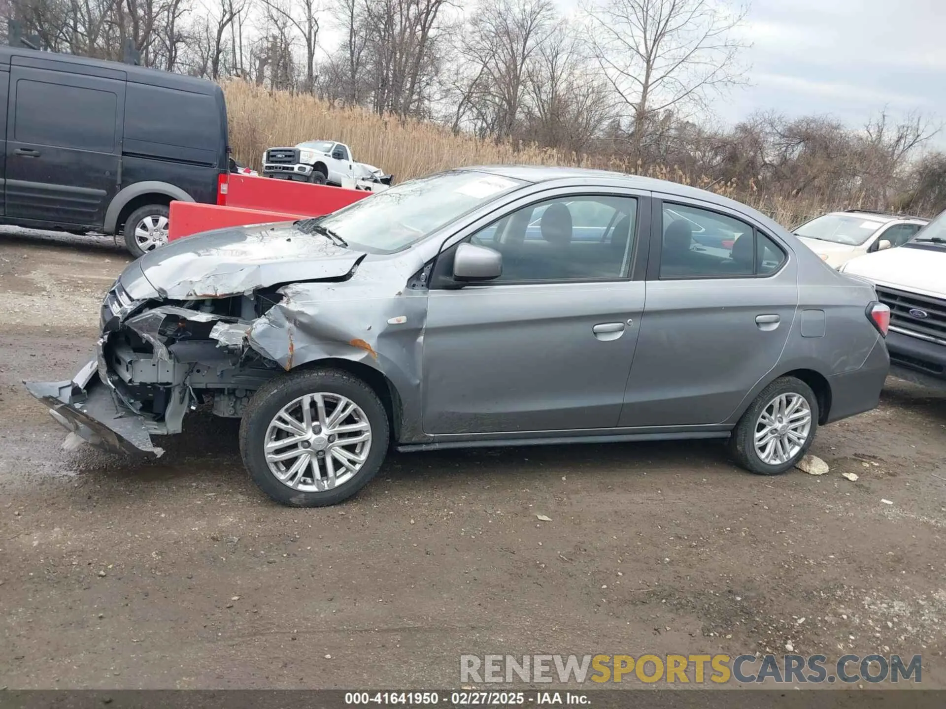 14 fotografías del automóvil dañado ML32FUFJ0MHF01708 MITSUBISHI MIRAGE G4 2021