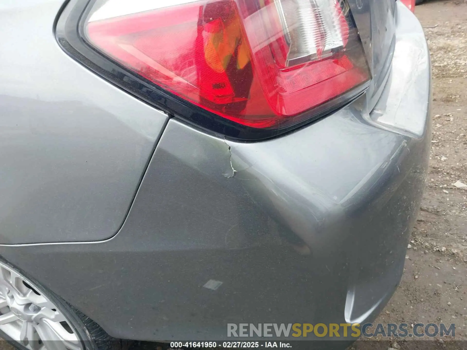 17 fotografías del automóvil dañado ML32FUFJ0MHF01708 MITSUBISHI MIRAGE G4 2021