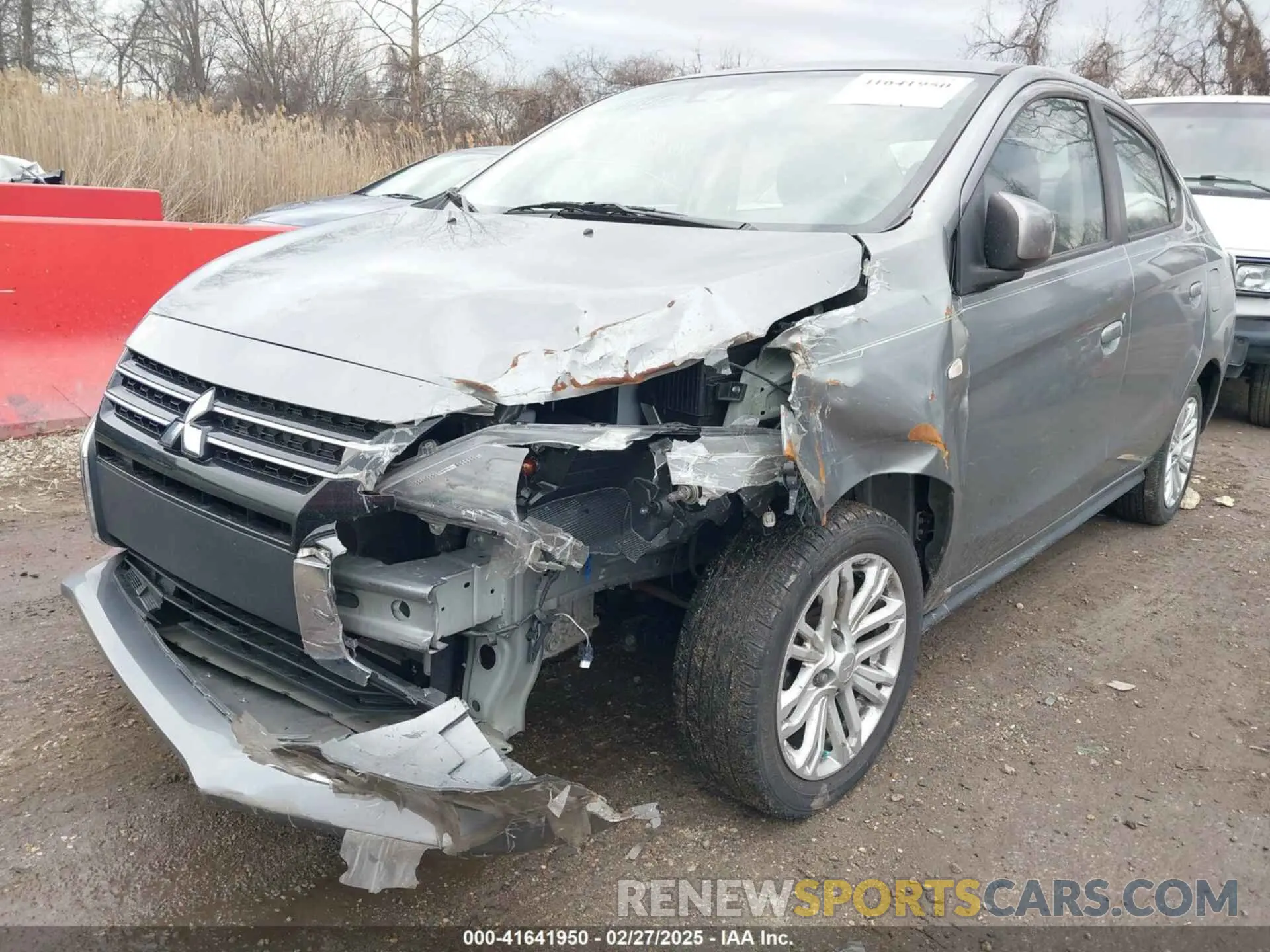 6 fotografías del automóvil dañado ML32FUFJ0MHF01708 MITSUBISHI MIRAGE G4 2021