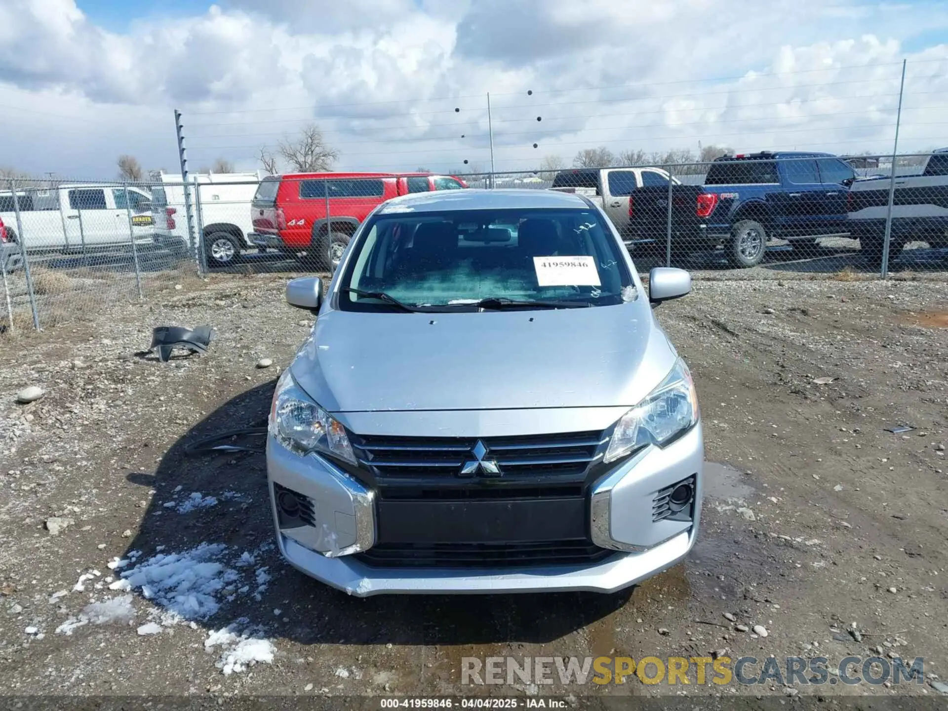 12 fotografías del automóvil dañado ML32FUFJ6MHF06864 MITSUBISHI MIRAGE G4 2021