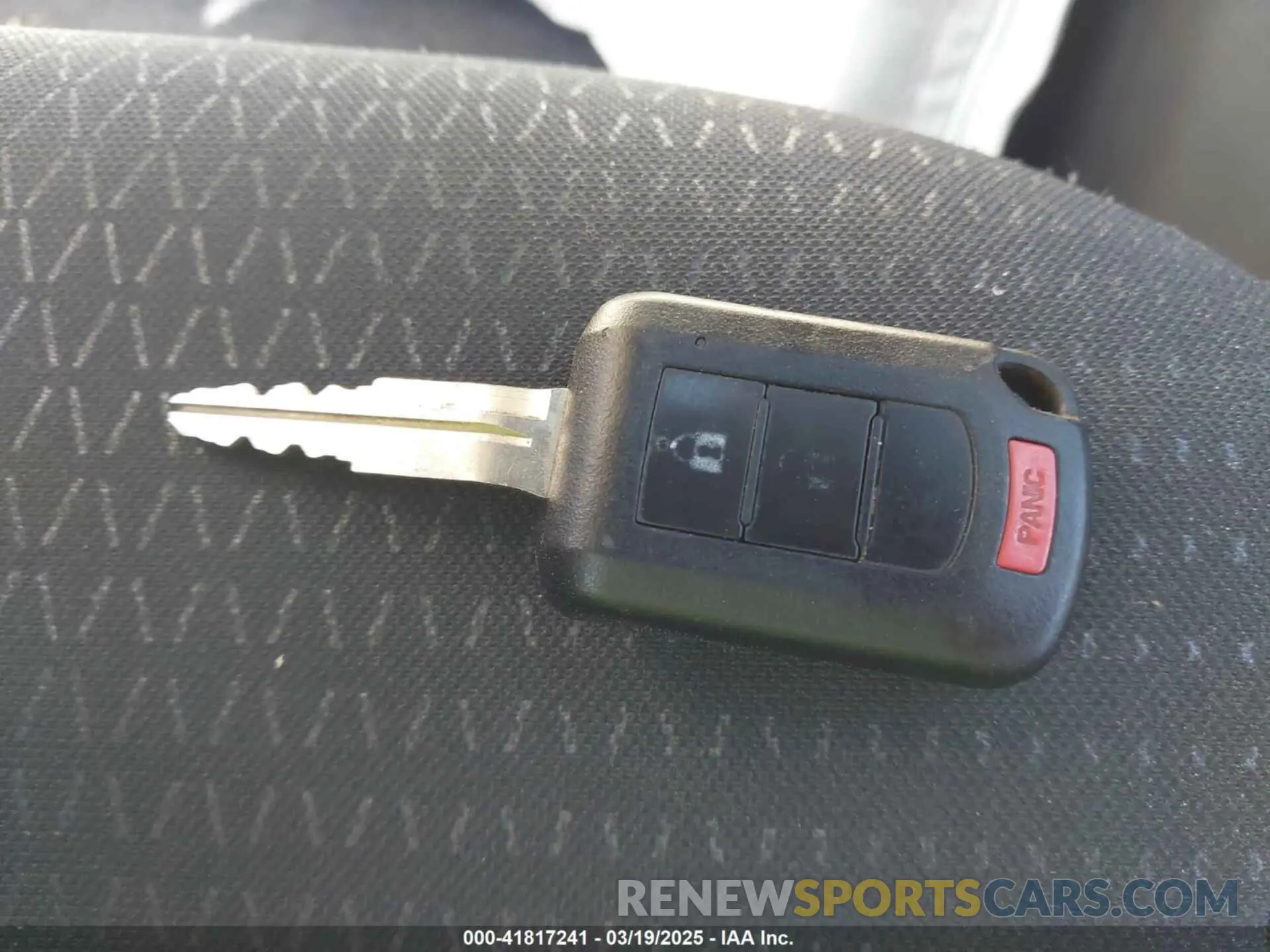 11 fotografías del automóvil dañado ML32FUFJ8MHF04825 MITSUBISHI MIRAGE G4 2021