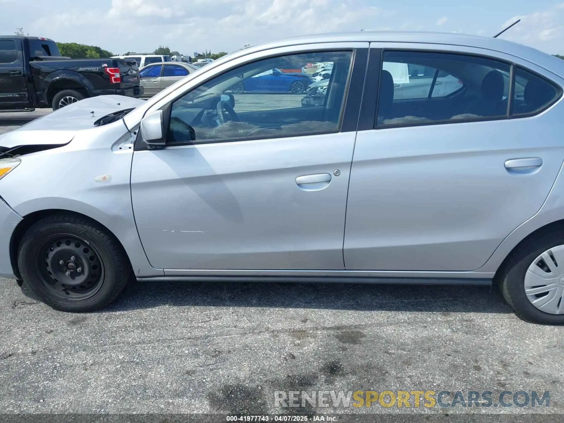18 fotografías del automóvil dañado ML32FUFJXMHF05877 MITSUBISHI MIRAGE G4 2021