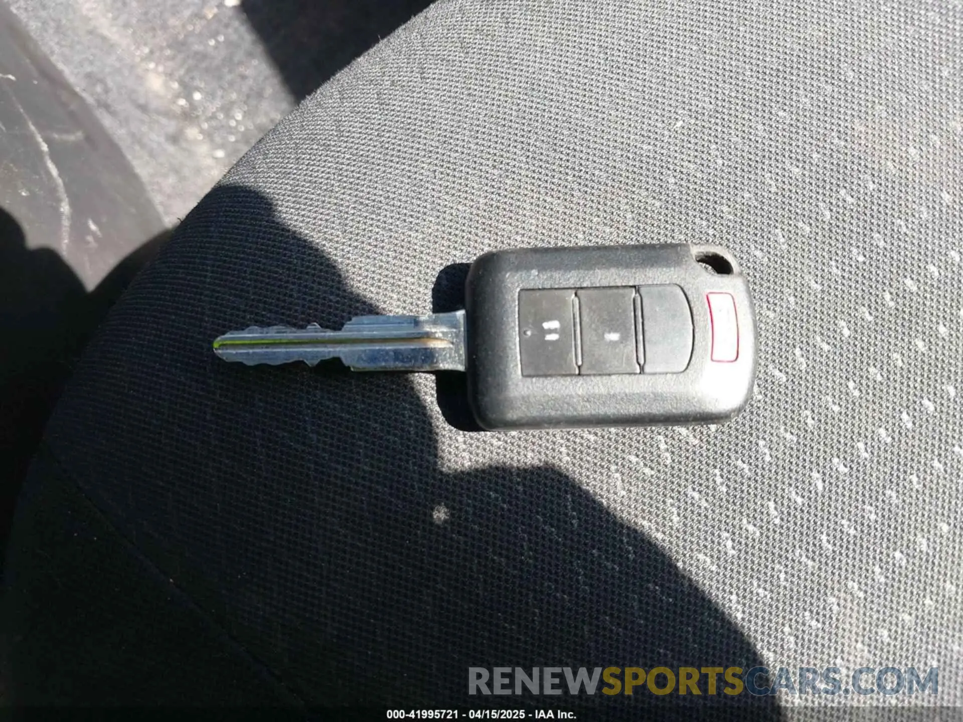 11 fotografías del automóvil dañado ML32FUFJ0NHF06912 MITSUBISHI MIRAGE G4 2022
