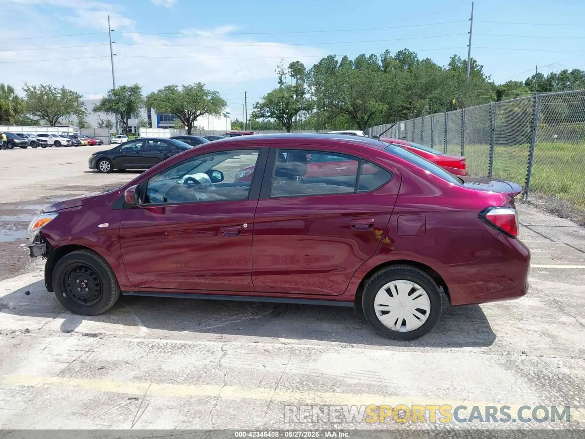 14 fotografías del automóvil dañado ML32FUFJ2NHF06037 MITSUBISHI MIRAGE G4 2022