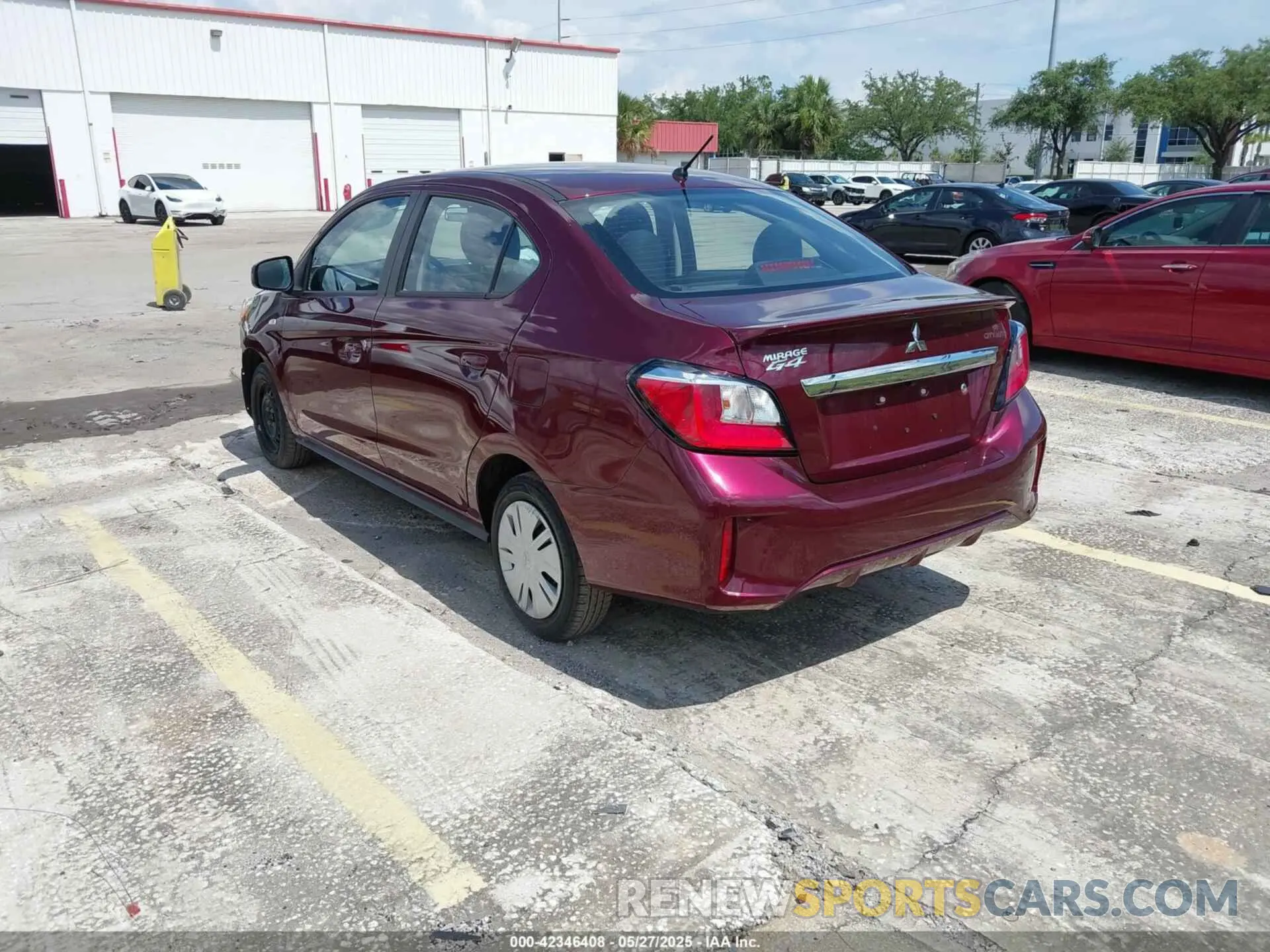 3 fotografías del automóvil dañado ML32FUFJ2NHF06037 MITSUBISHI MIRAGE G4 2022