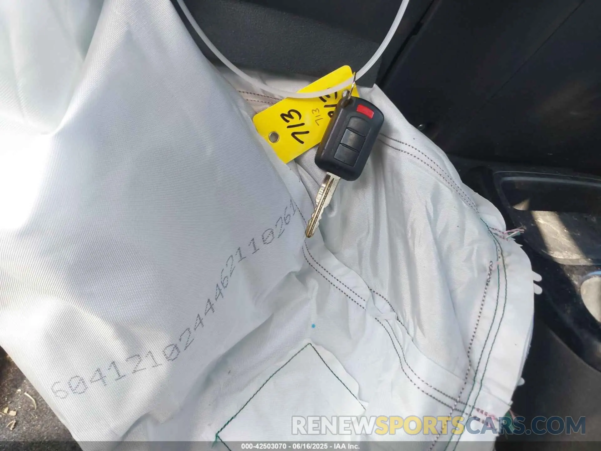 11 fotografías del automóvil dañado ML32FUFJ2NHF08287 MITSUBISHI MIRAGE G4 2022