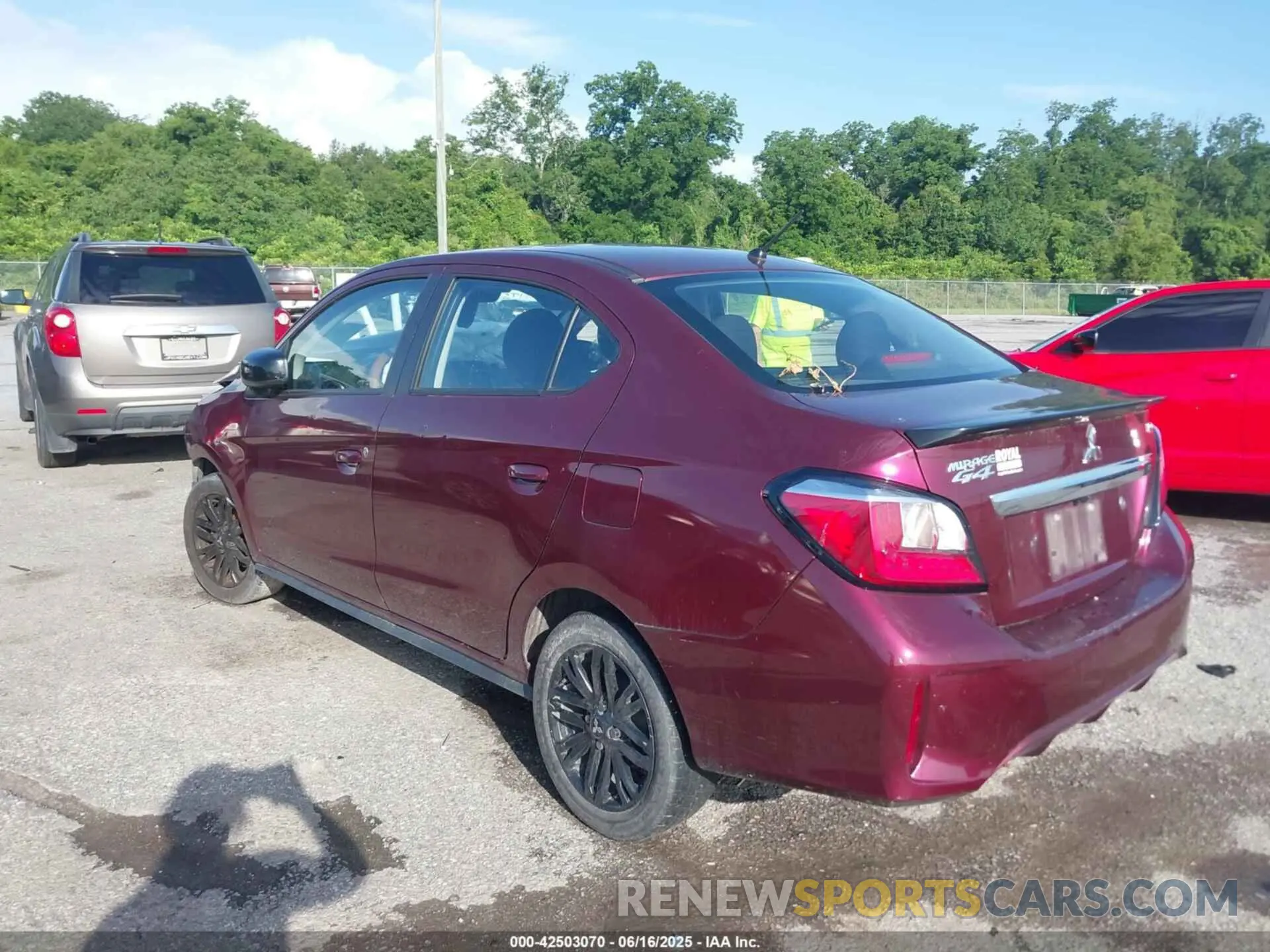 3 fotografías del automóvil dañado ML32FUFJ2NHF08287 MITSUBISHI MIRAGE G4 2022