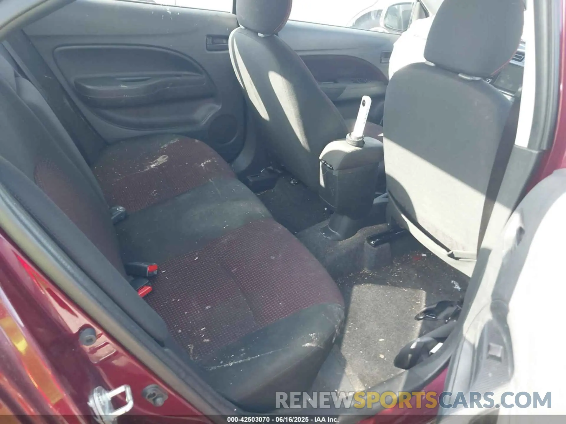 8 fotografías del automóvil dañado ML32FUFJ2NHF08287 MITSUBISHI MIRAGE G4 2022