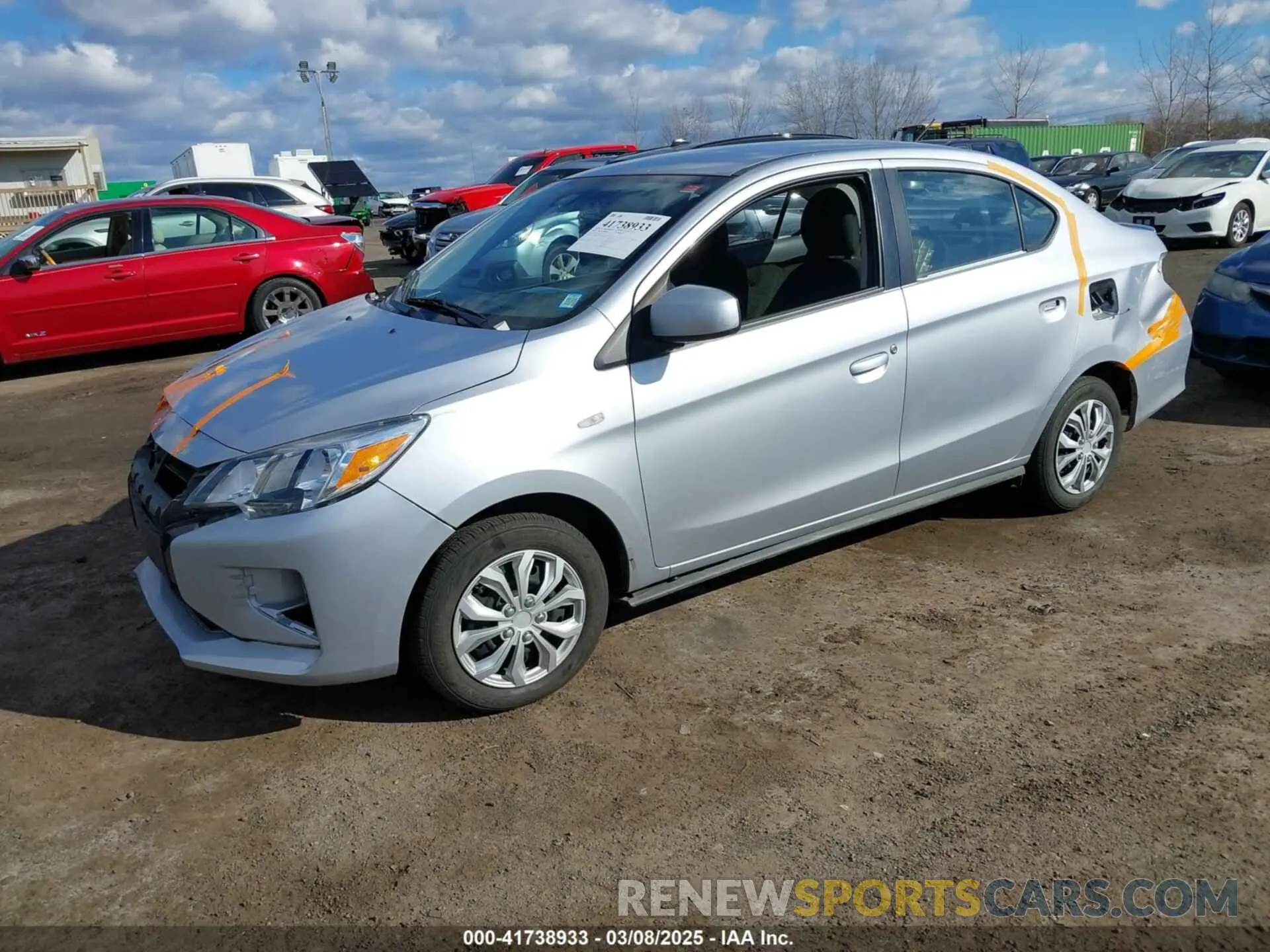 2 fotografías del automóvil dañado ML32FUFJ0PHF02376 MITSUBISHI MIRAGE G4 2023