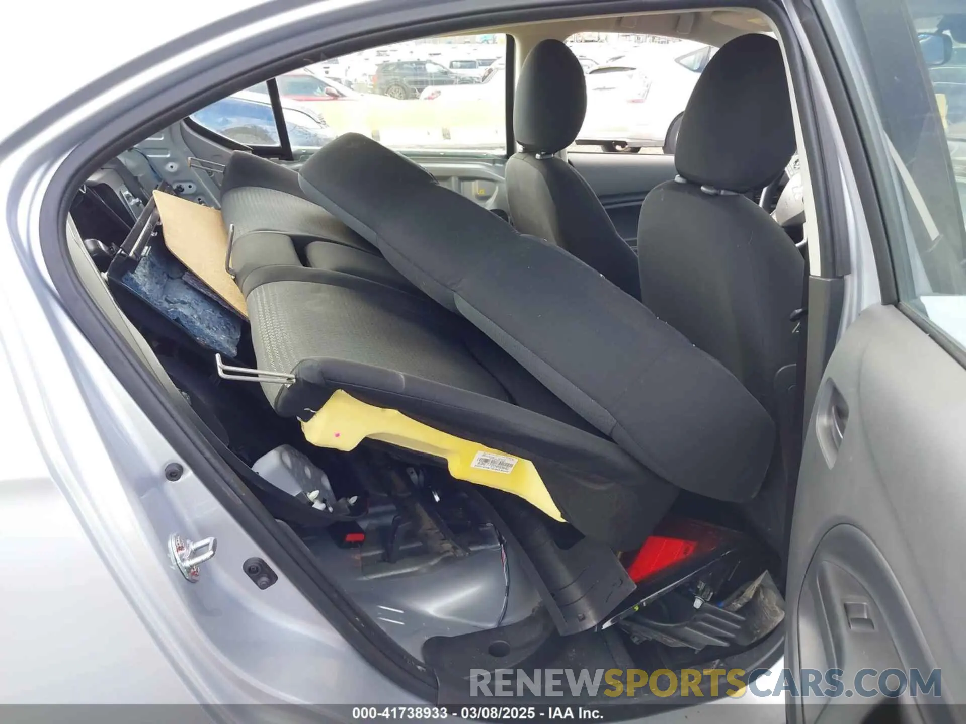 8 fotografías del automóvil dañado ML32FUFJ0PHF02376 MITSUBISHI MIRAGE G4 2023
