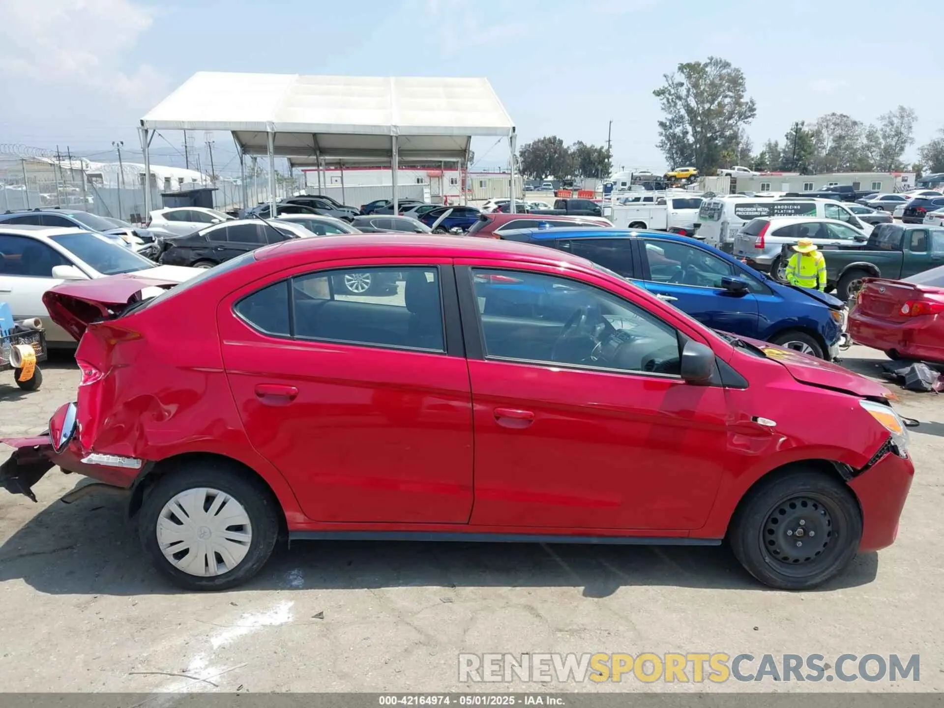13 fotografías del automóvil dañado ML32FUFJ1PHF06114 MITSUBISHI MIRAGE G4 2023