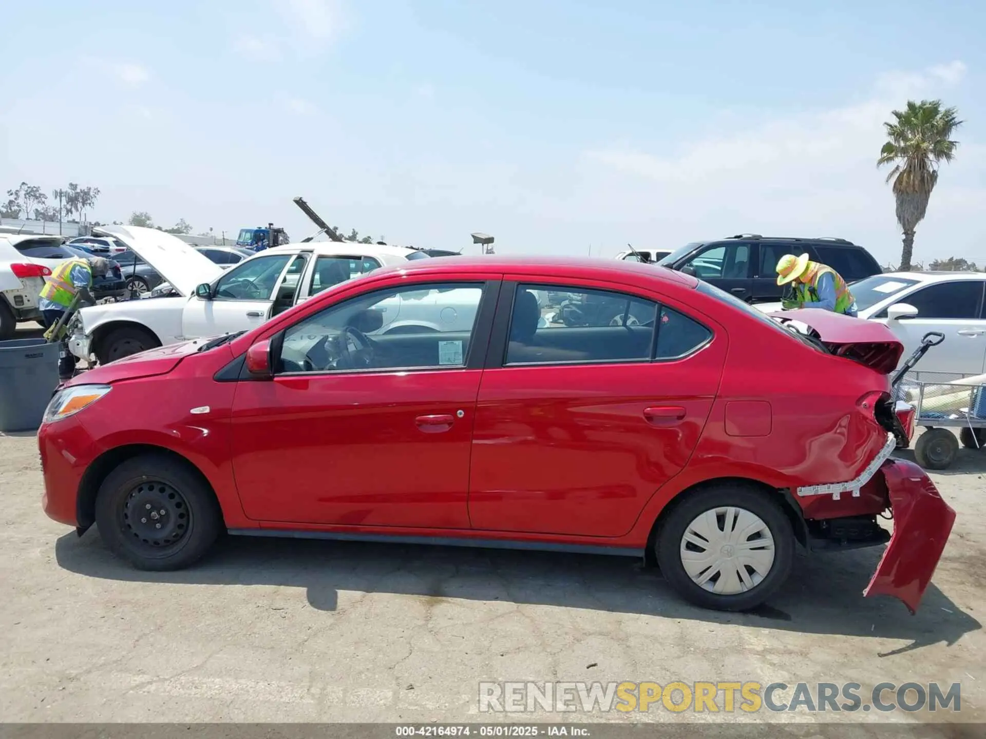 14 fotografías del automóvil dañado ML32FUFJ1PHF06114 MITSUBISHI MIRAGE G4 2023