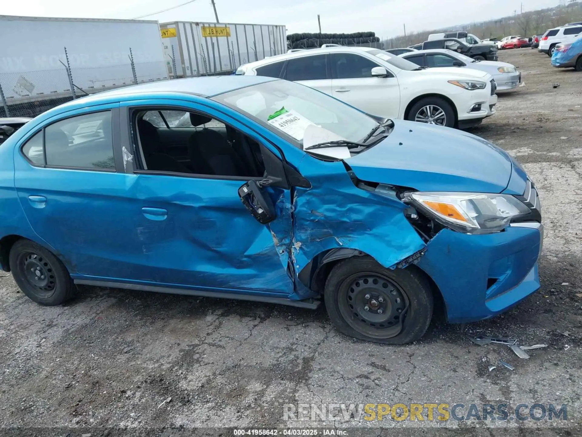 6 fotografías del automóvil dañado ML32FUFJ4PHF06026 MITSUBISHI MIRAGE G4 2023