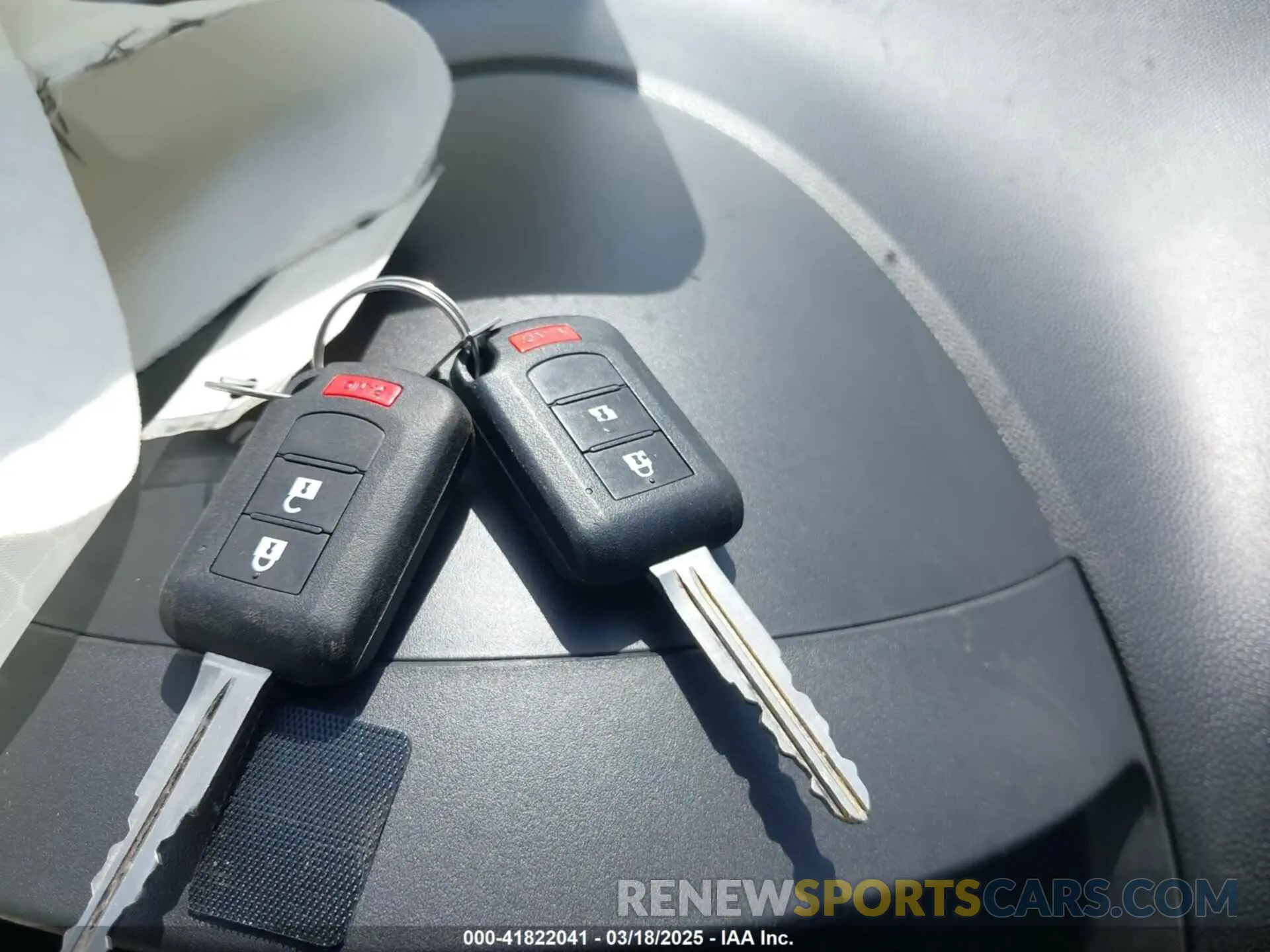 11 fotografías del automóvil dañado ML32FUFJ5PHF03944 MITSUBISHI MIRAGE G4 2023