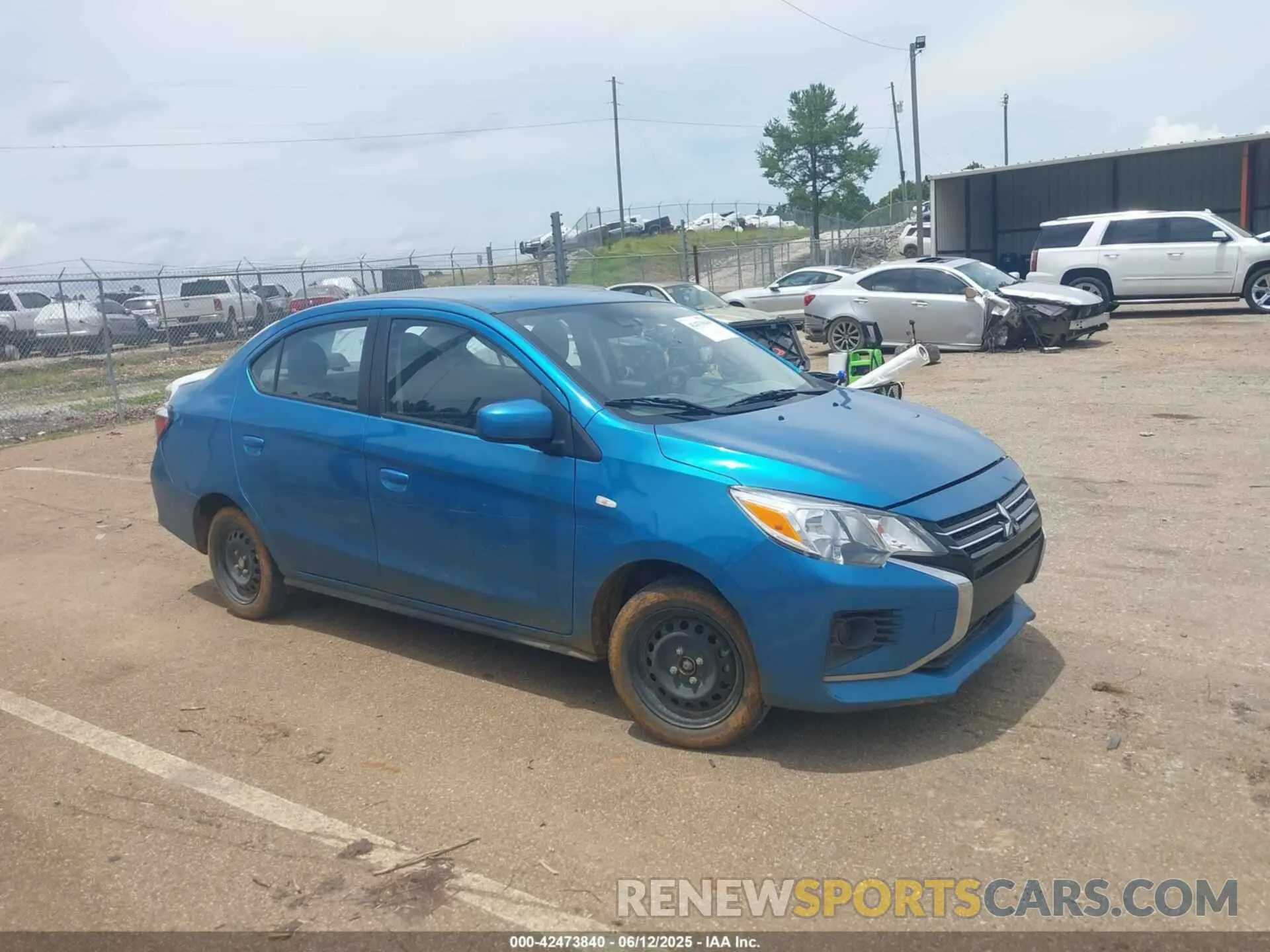 1 fotografías del automóvil dañado ML32FUFJ6PHF06030 MITSUBISHI MIRAGE G4 2023