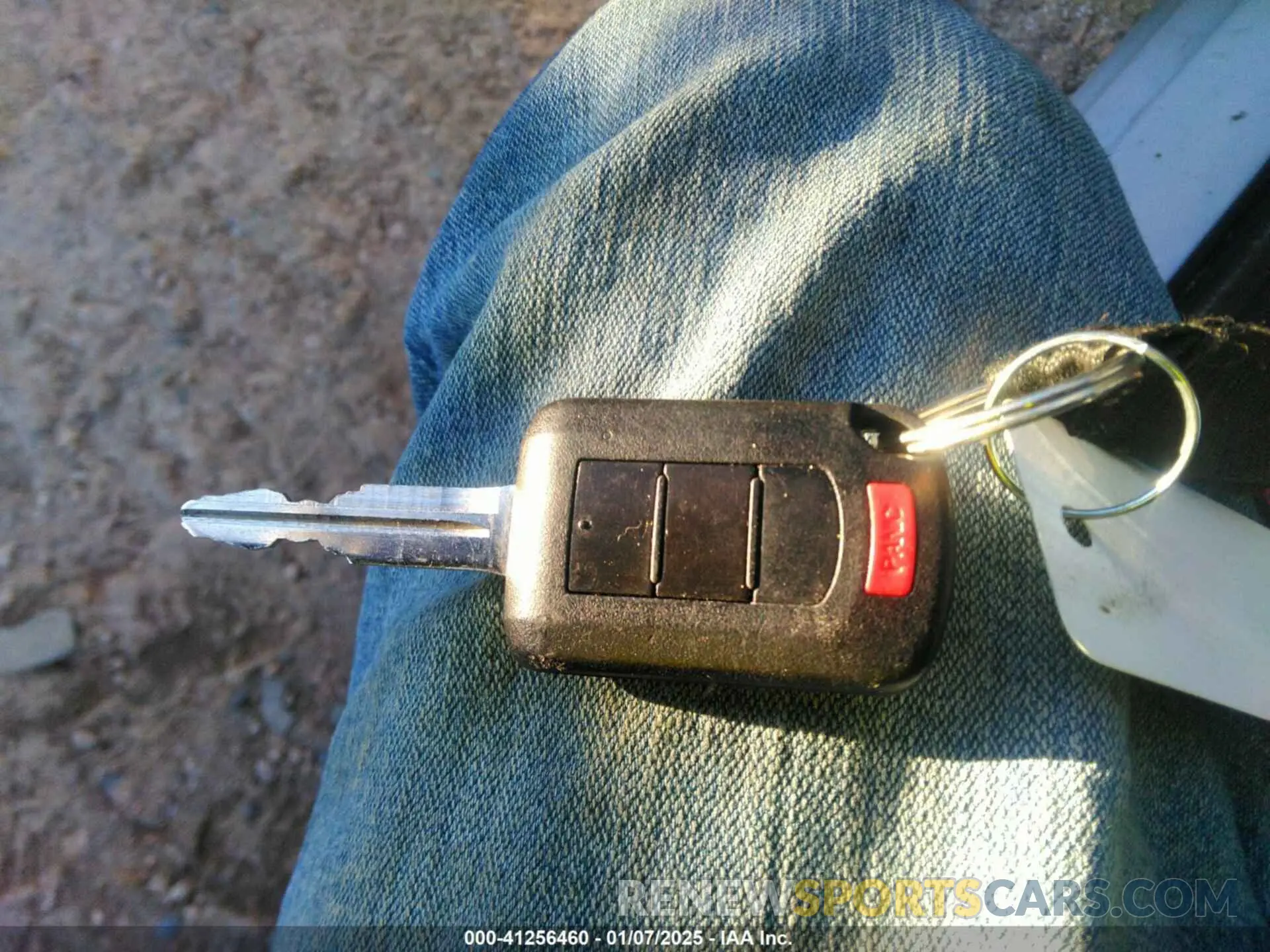 11 fotografías del automóvil dañado ML32FUFJ8PHF01282 MITSUBISHI MIRAGE G4 2023
