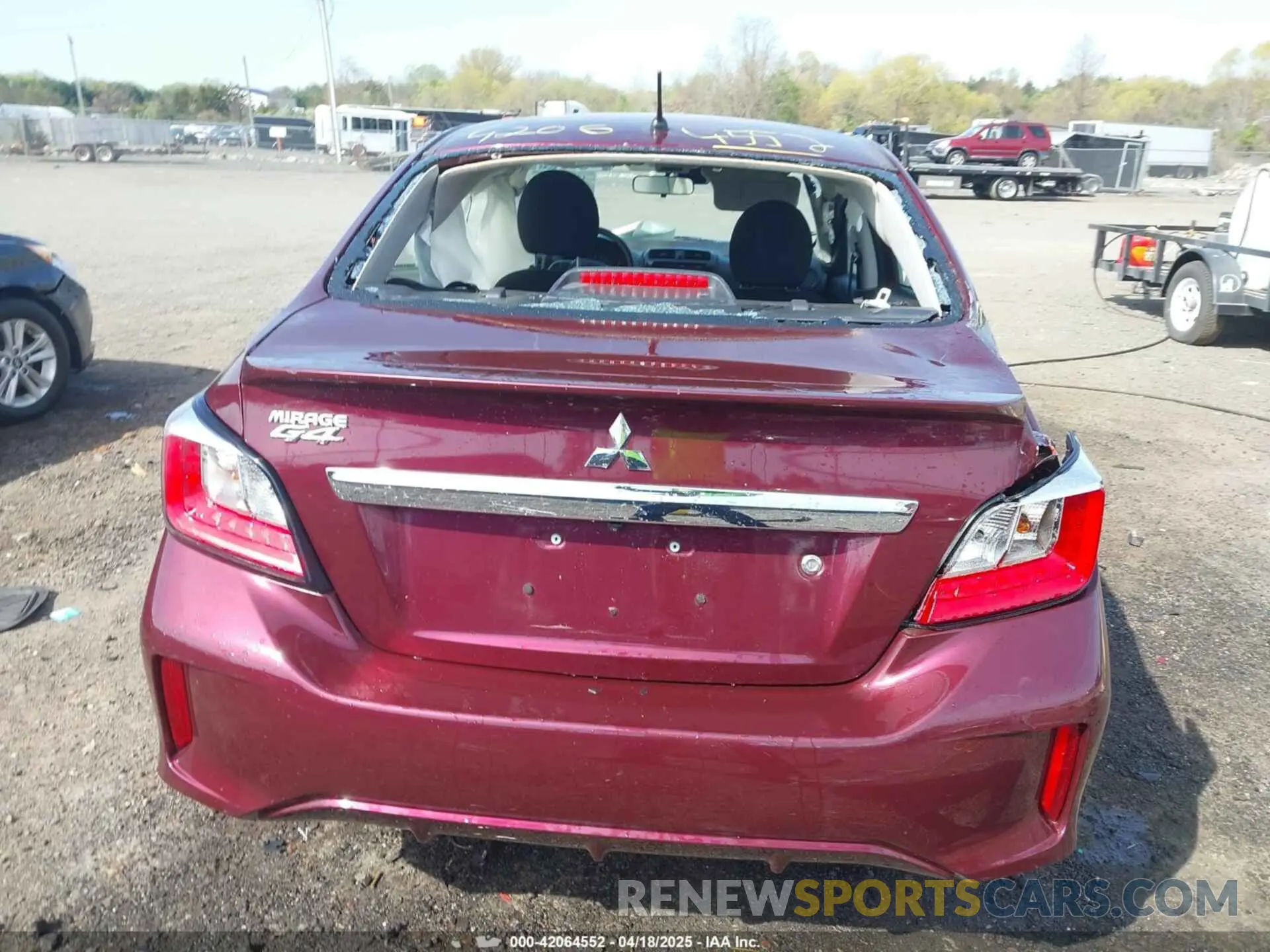 16 fotografías del automóvil dañado ML32FUFJ8PHF01380 MITSUBISHI MIRAGE G4 2023
