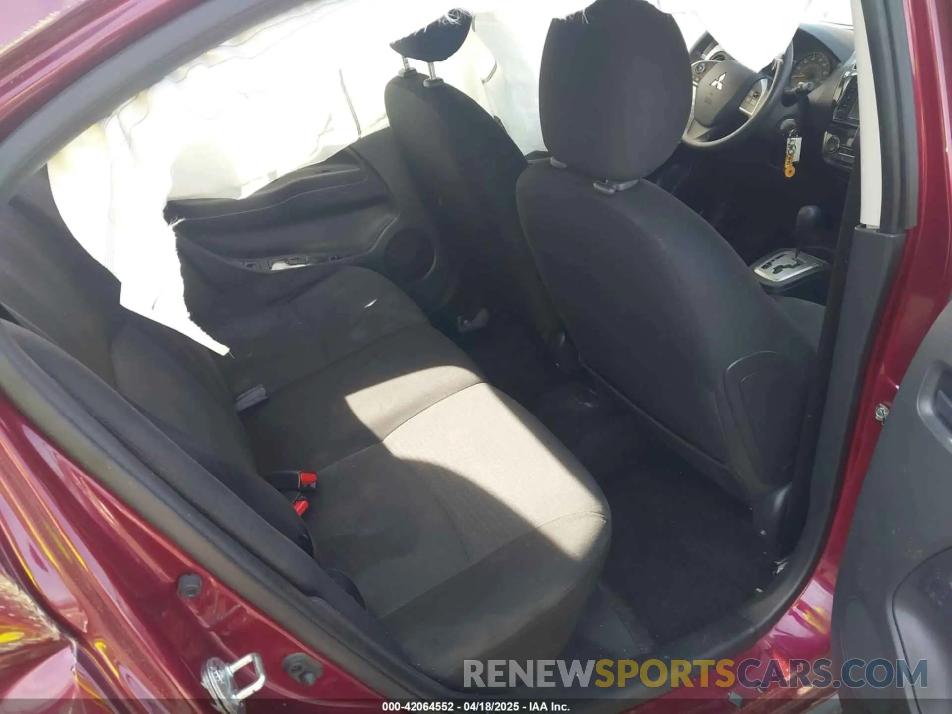 8 fotografías del automóvil dañado ML32FUFJ8PHF01380 MITSUBISHI MIRAGE G4 2023