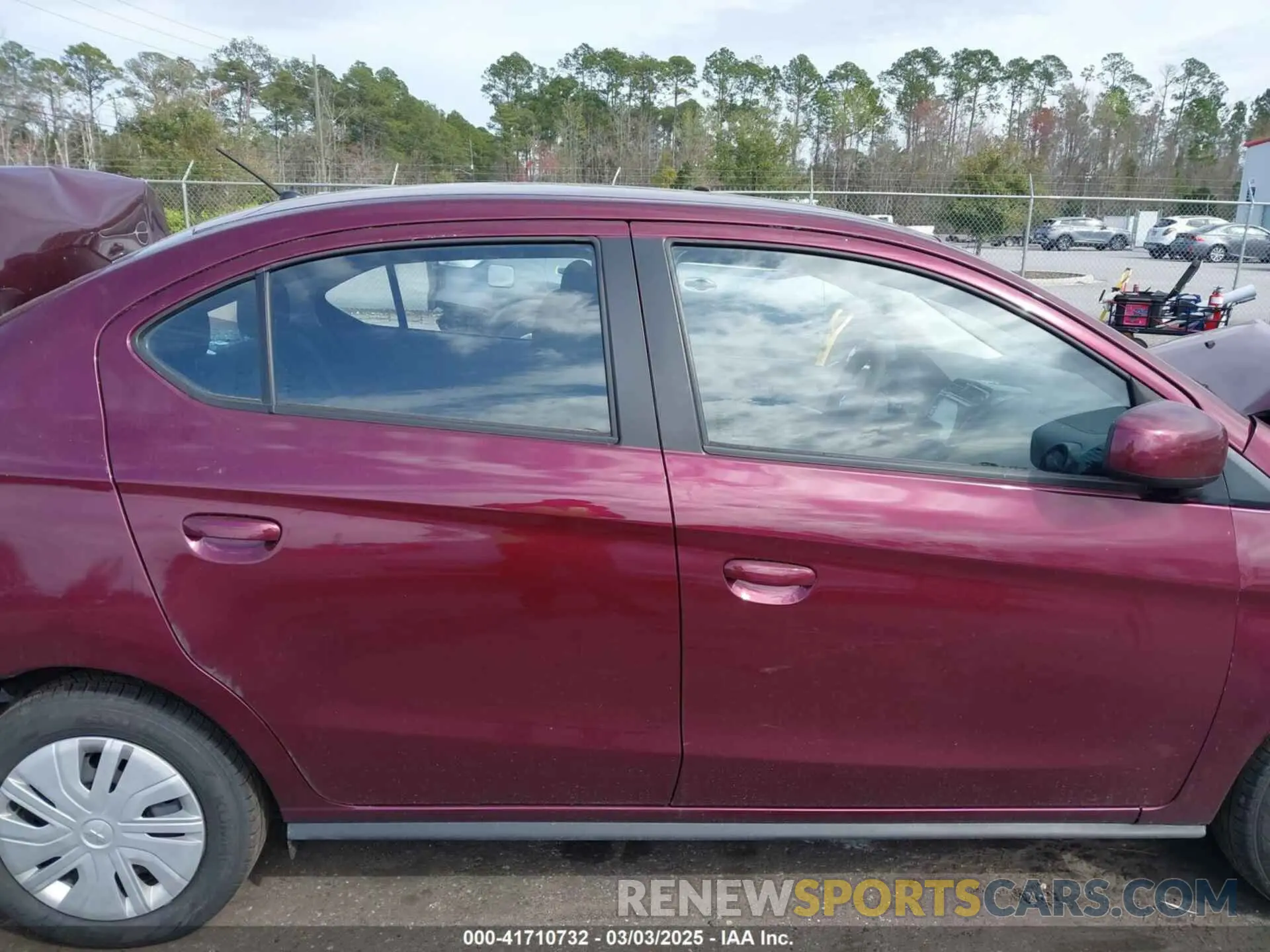 13 fotografías del automóvil dañado ML32FUFJ8PHF02013 MITSUBISHI MIRAGE G4 2023