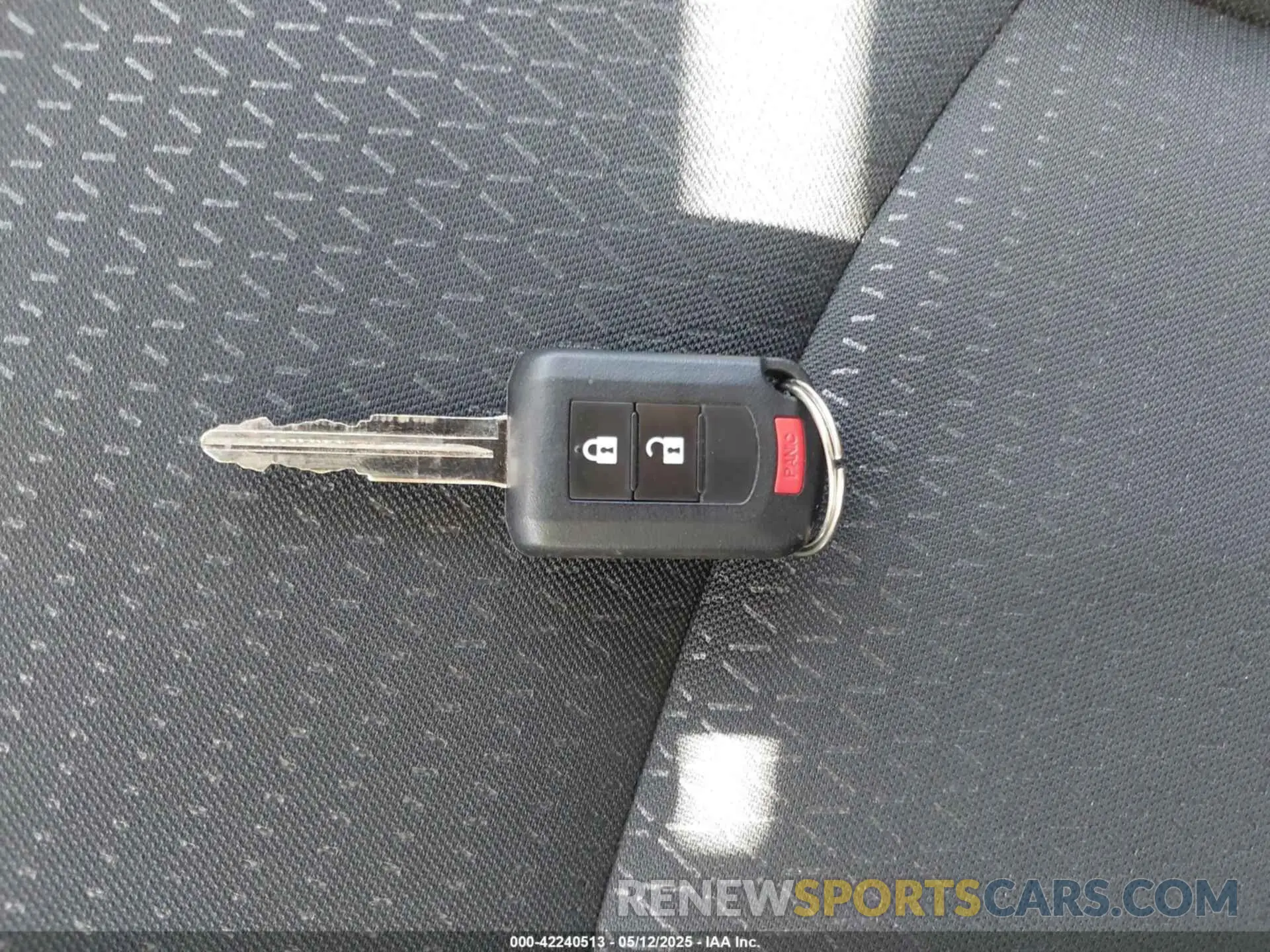 11 fotografías del automóvil dañado ML32FUFJ8PHF04683 MITSUBISHI MIRAGE G4 2023