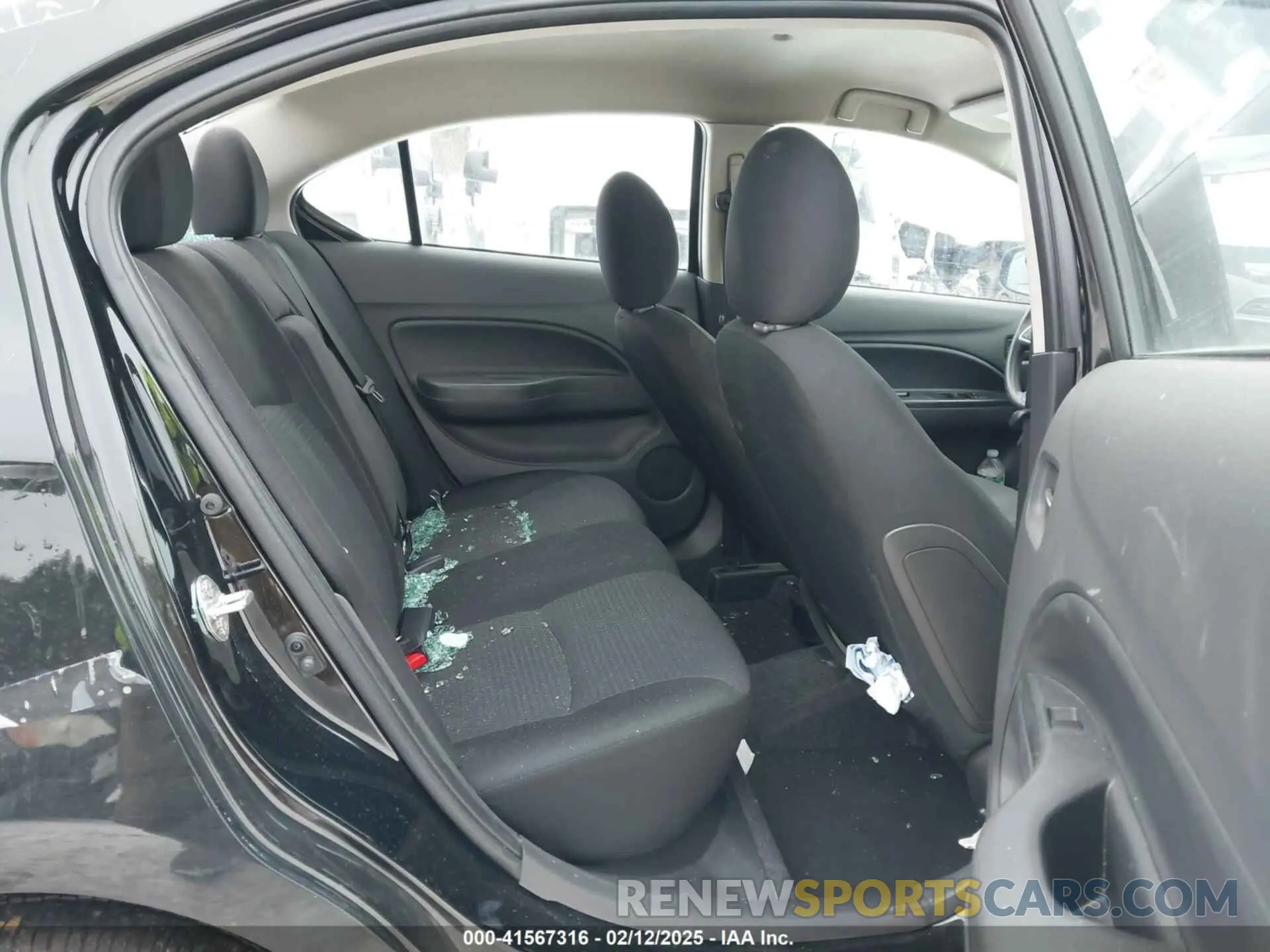 8 fotografías del automóvil dañado ML32FUFJ9PHF03381 MITSUBISHI MIRAGE G4 2023