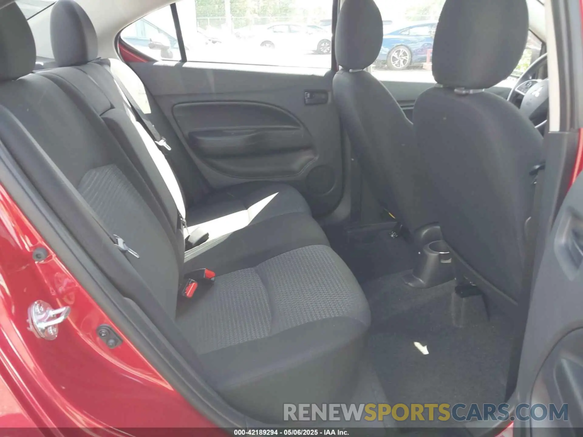 8 fotografías del automóvil dañado ML32FUFJ9PHF04711 MITSUBISHI MIRAGE G4 2023