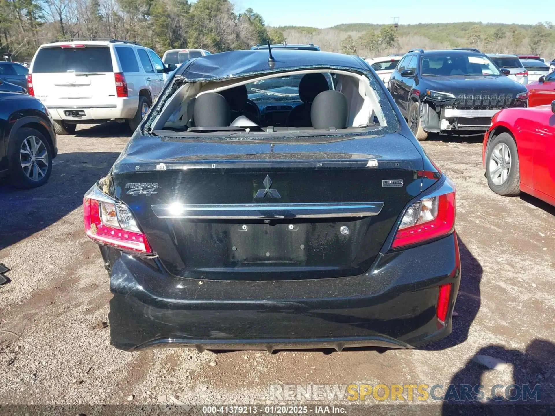 15 fotografías del automóvil dañado ML32FUFJ0RHF01179 MITSUBISHI MIRAGE G4 2024