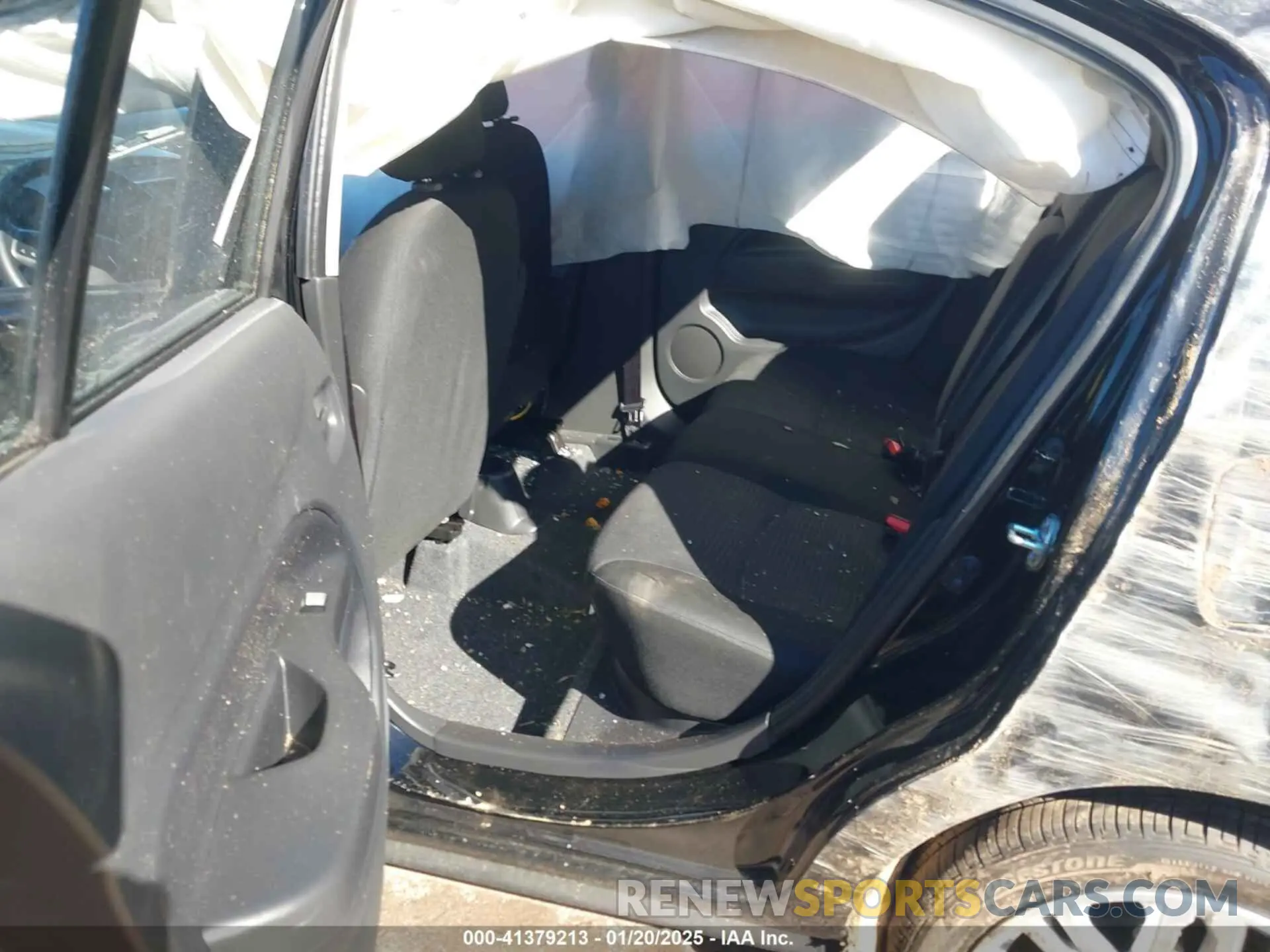 8 fotografías del automóvil dañado ML32FUFJ0RHF01179 MITSUBISHI MIRAGE G4 2024