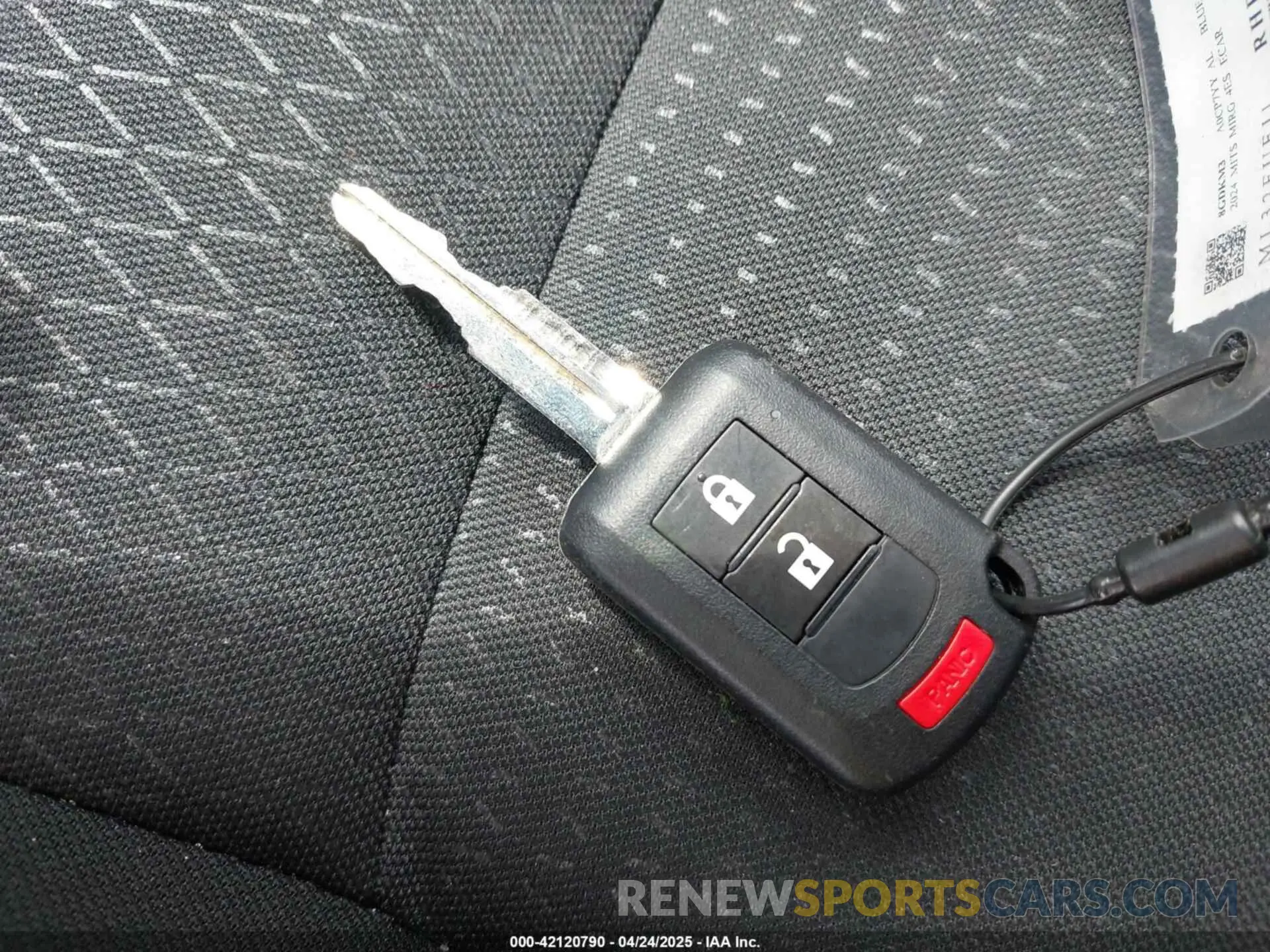 11 fotografías del automóvil dañado ML32FUFJ1RHF18153 MITSUBISHI MIRAGE G4 2024