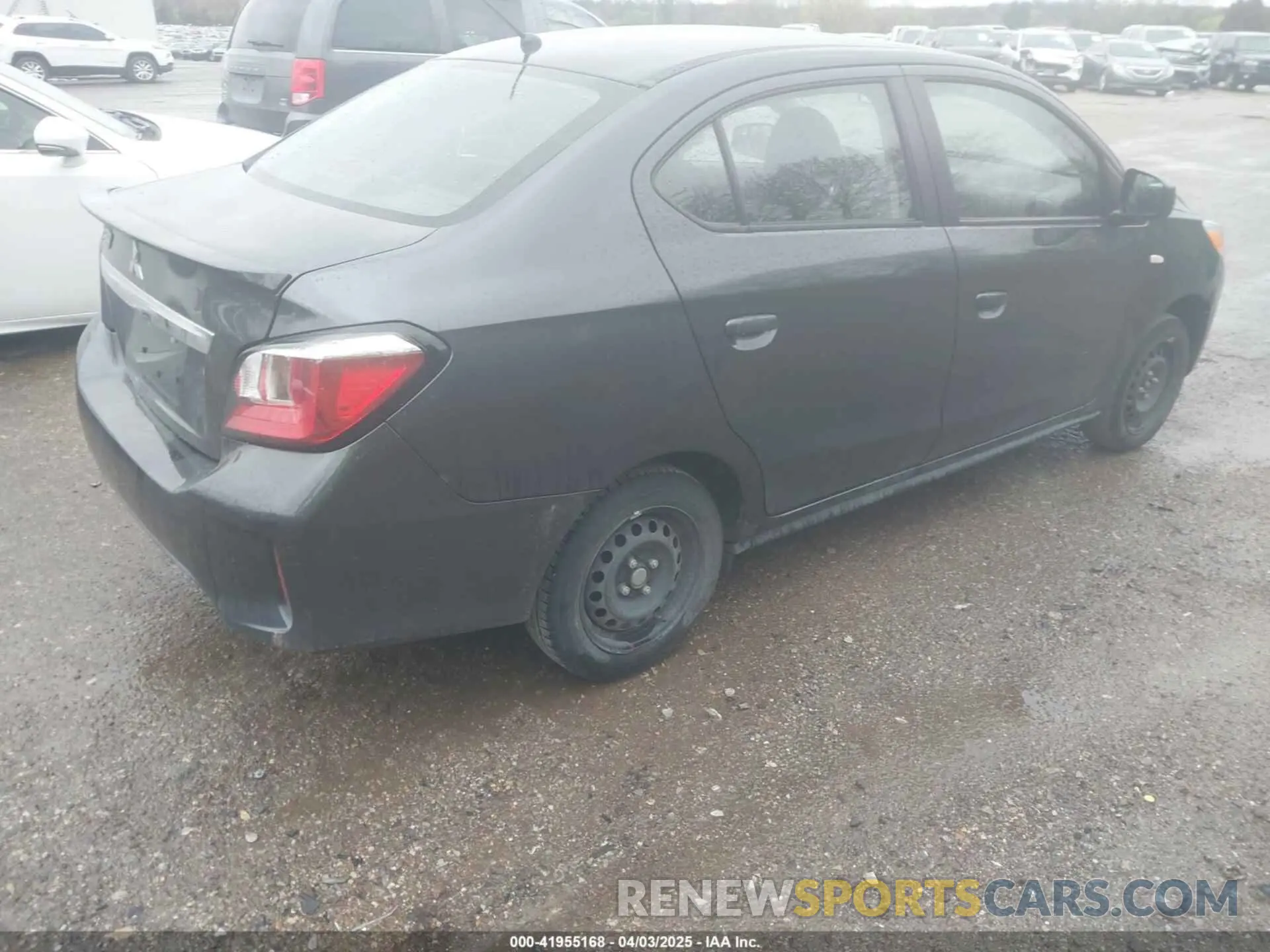 4 fotografías del automóvil dañado ML32FUFJ2RHF06500 MITSUBISHI MIRAGE G4 2024