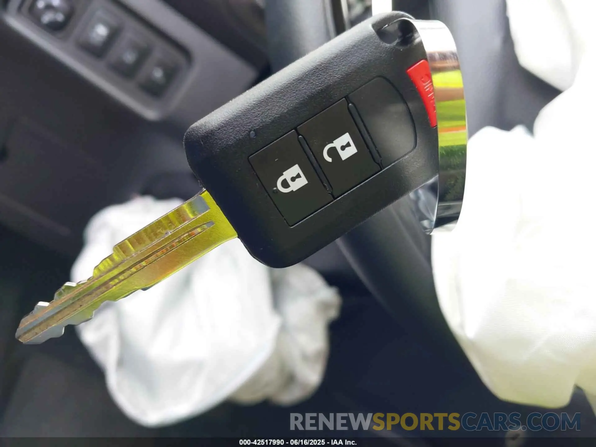 11 fotografías del automóvil dañado ML32FUFJ2RHF10773 MITSUBISHI MIRAGE G4 2024